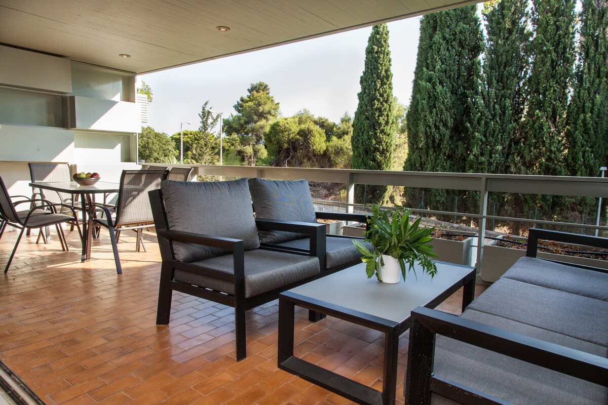 Delux Apartment with Amazing Balcony! in Athens — photo 3