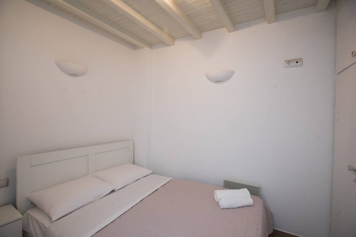 Charming Cycladic-Style Home  In Mykonos Old town in Mykonos — photo 3