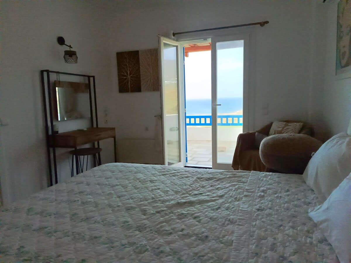 View 3