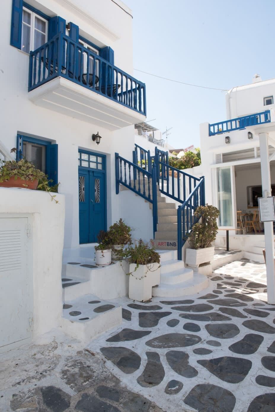 Amazing Mykonos Town Maisonette with Roof Garden in Mykonos — photo 3