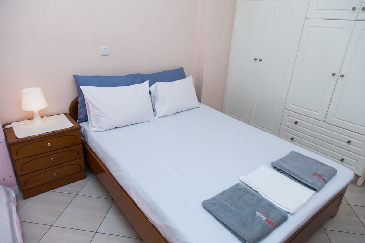 Cozy modern apt in Peristeri in Athens — photo 2