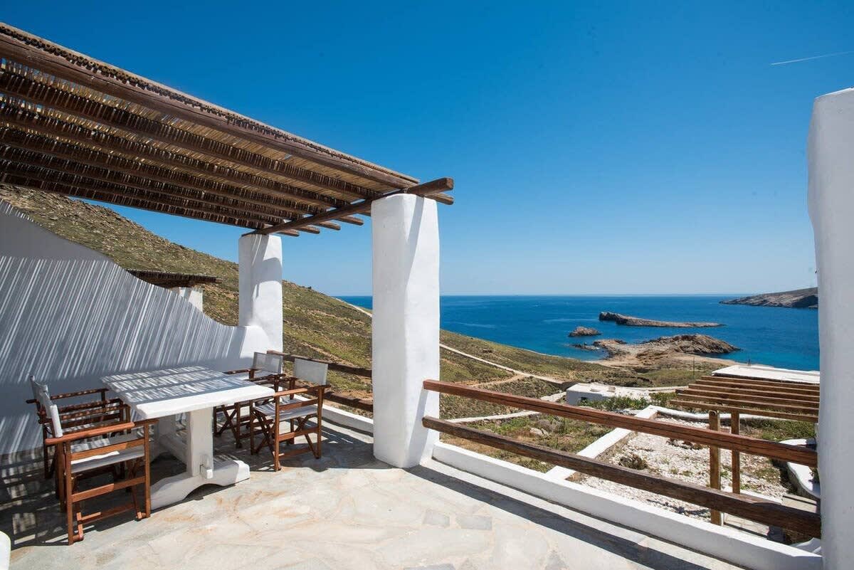 Amazing Views At Agios Sostis Beach In Mykonos — holiday rental in Mykonos