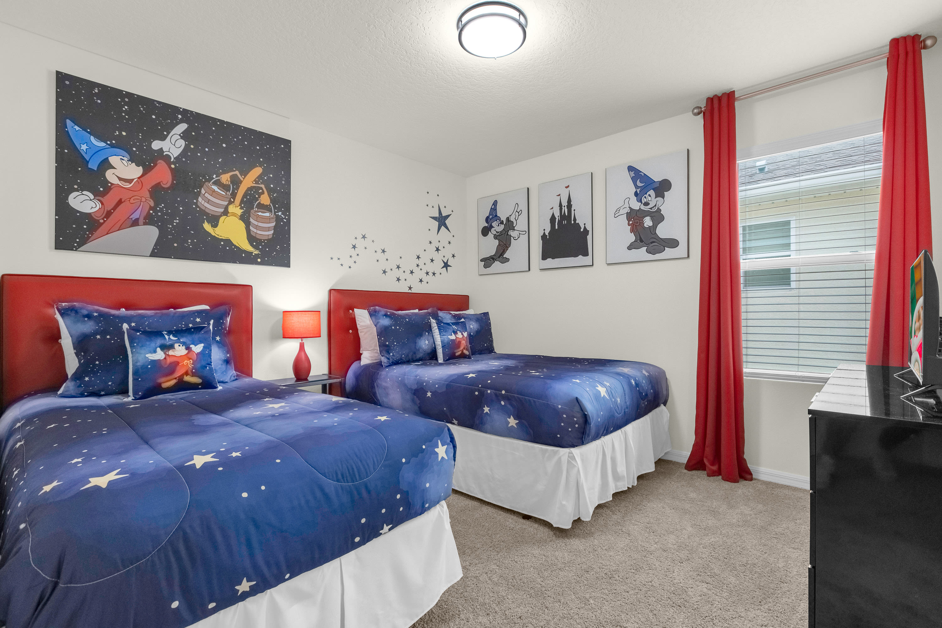 Fantasia-Themed Twin Bedroom with Ensuite
