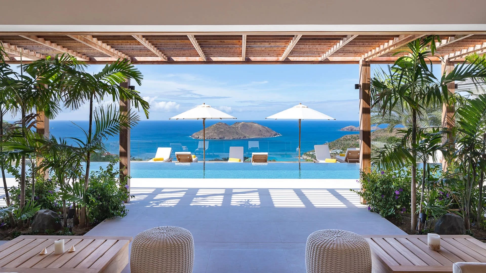 Posh Villa With Spectacular View Over Flamands Bay