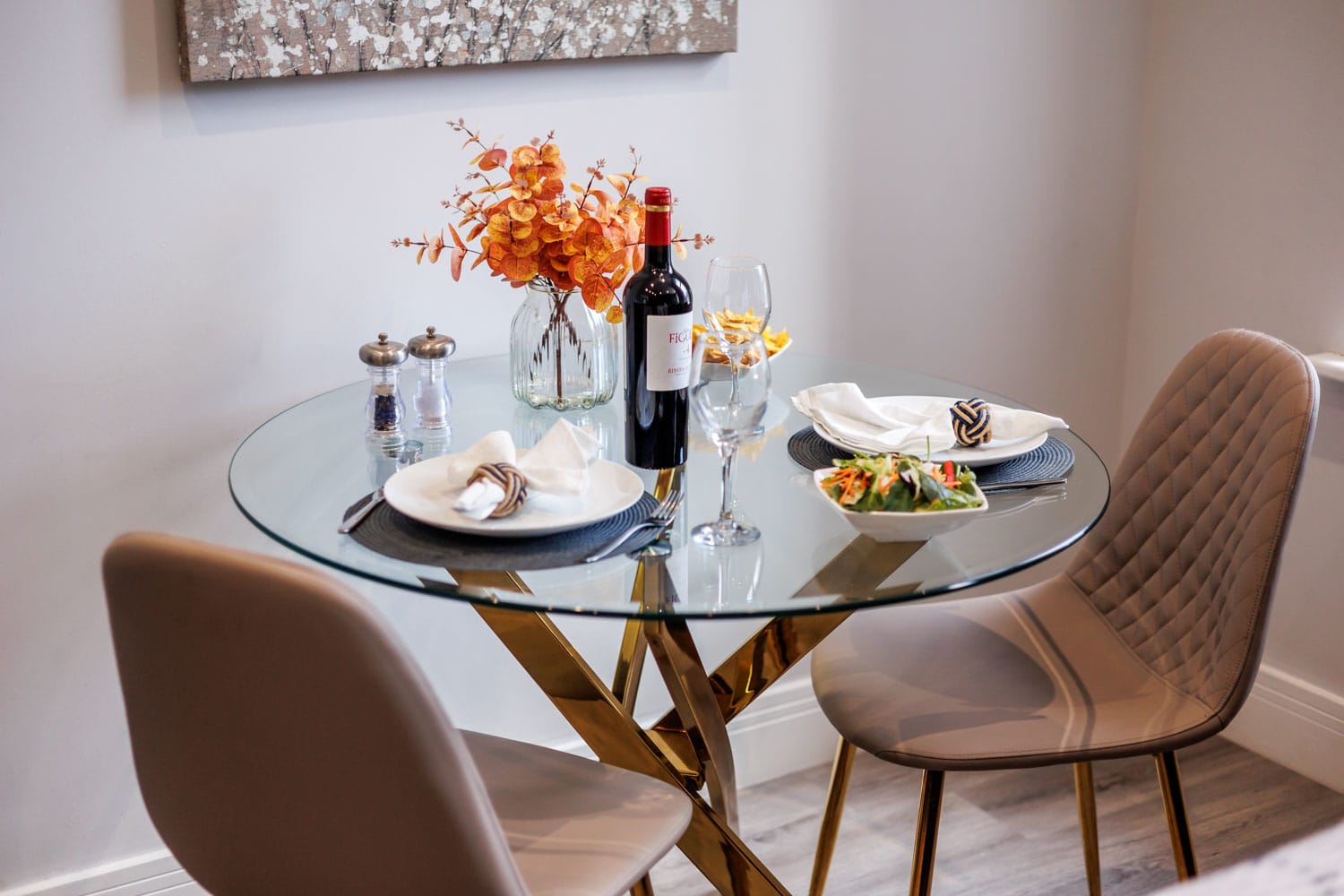 Modern & Mellow 1-bed Apt w/ Free Parking & Wi-Fi