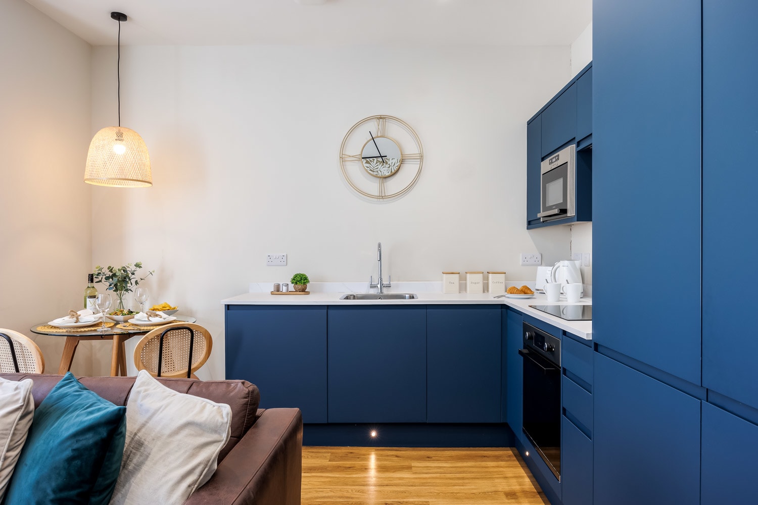 NEW! Stunning 1-bed Apt w/ Balcony & Free Parking