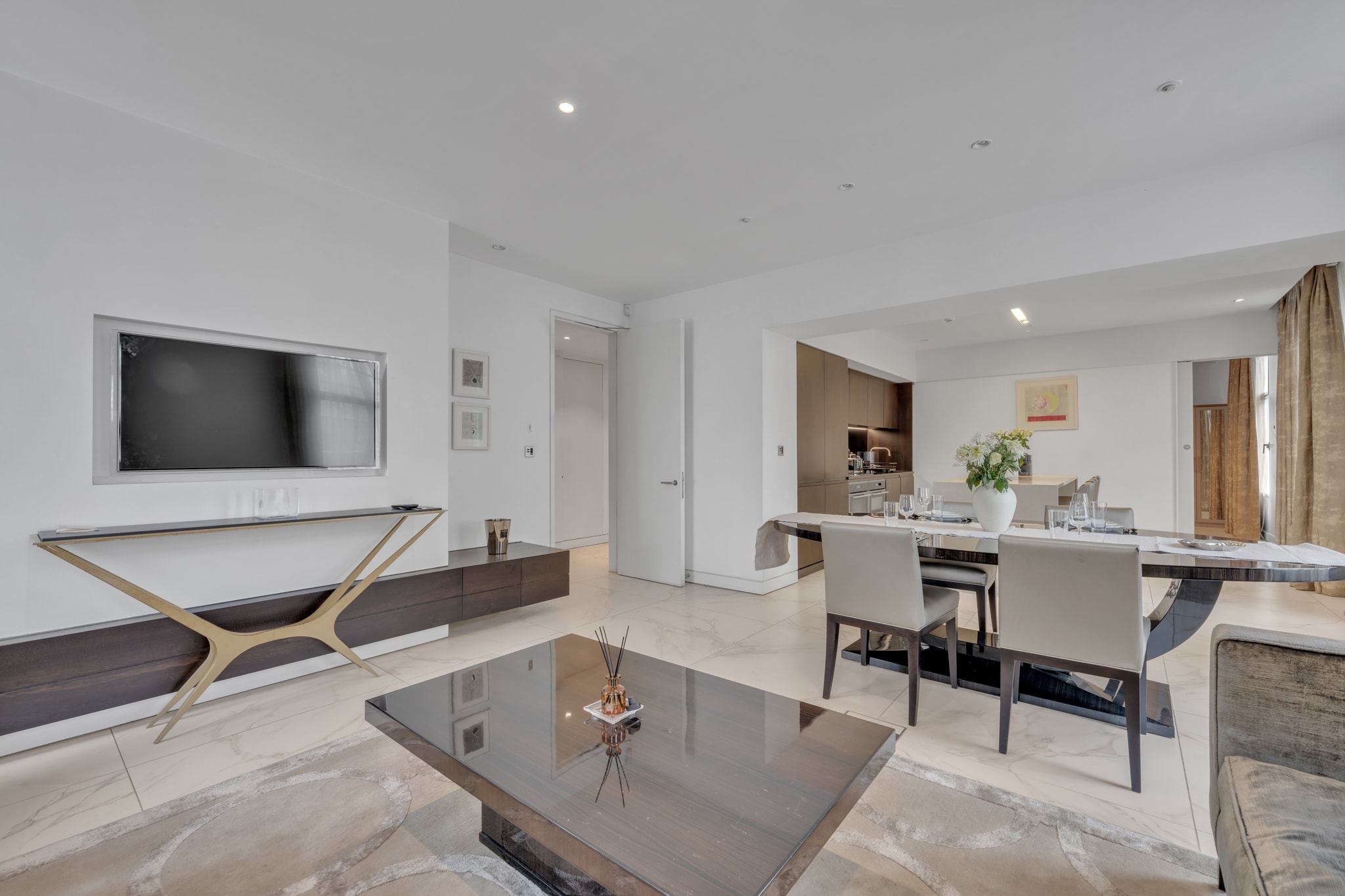Elegant Family Flat in Marylebone in Baker Street W1U 6SE - Property image 16 - VivreStays