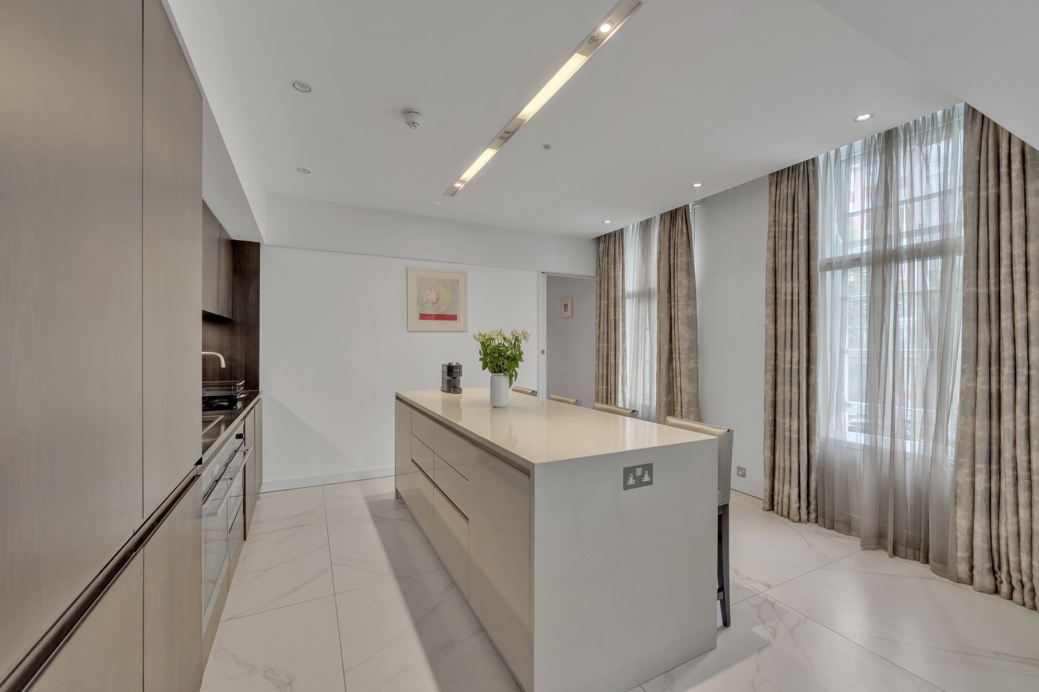 Elegant Family Flat in Marylebone in Baker Street W1U 6SE - Property image 18 - VivreStays