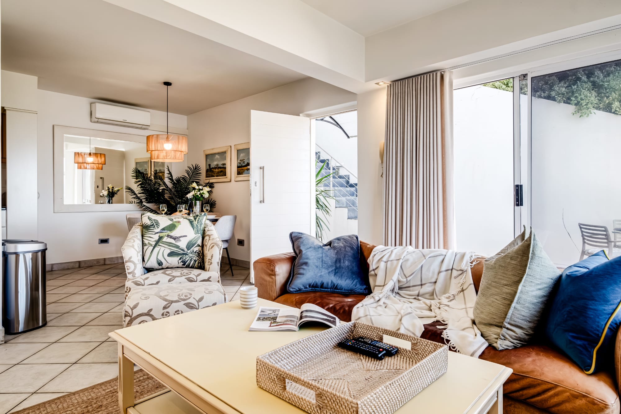 Holiday Apartment w Sea Views Pool CBT Suite 6