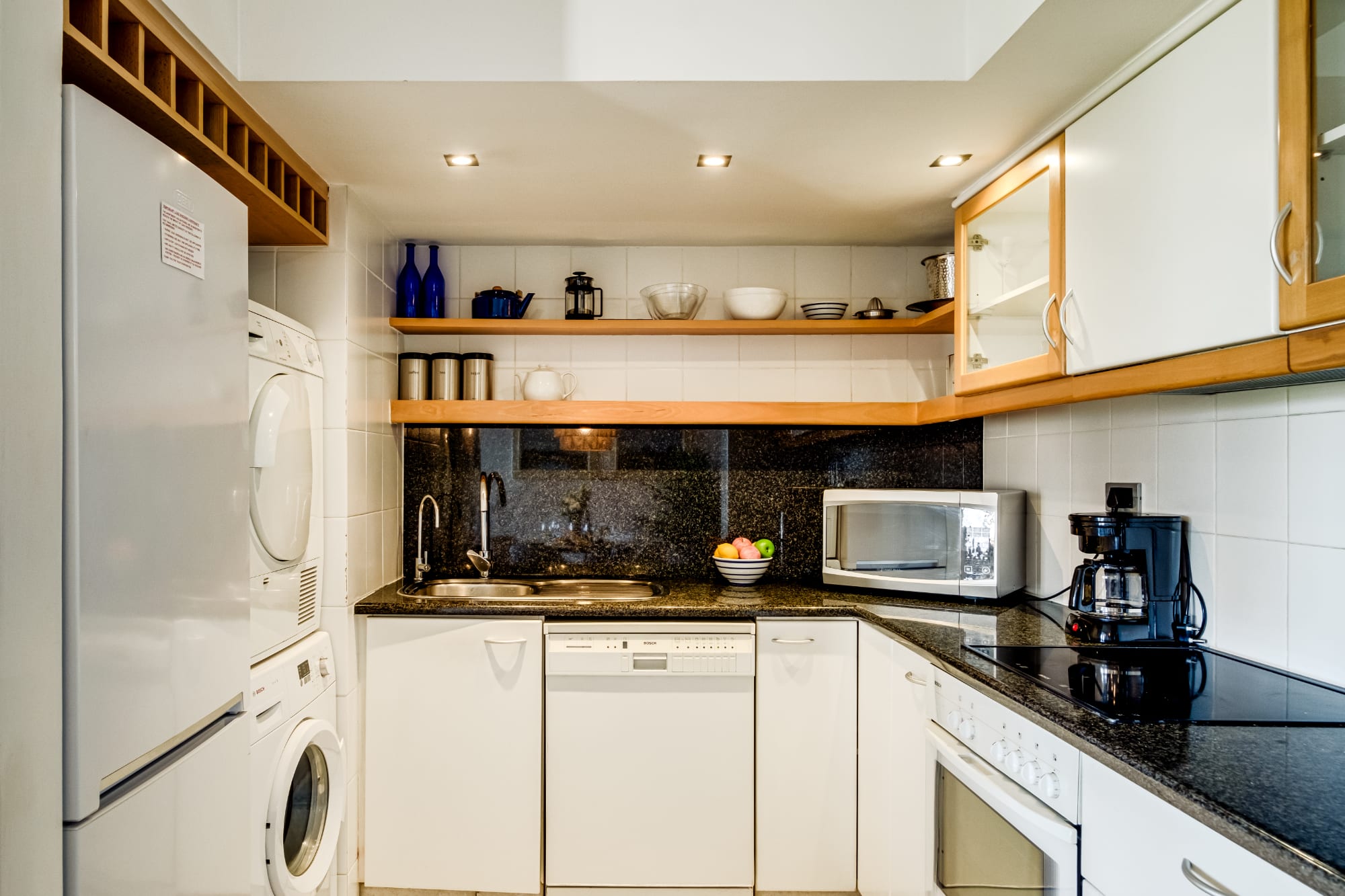 Holiday Apartment w Sea Views Pool CBT Suite 10