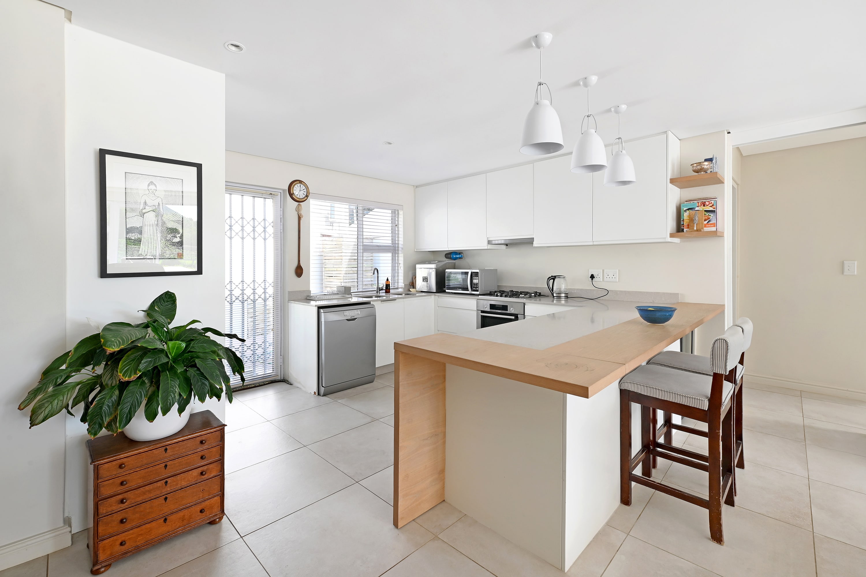 Ocean & Mountain views Pool & Terrace