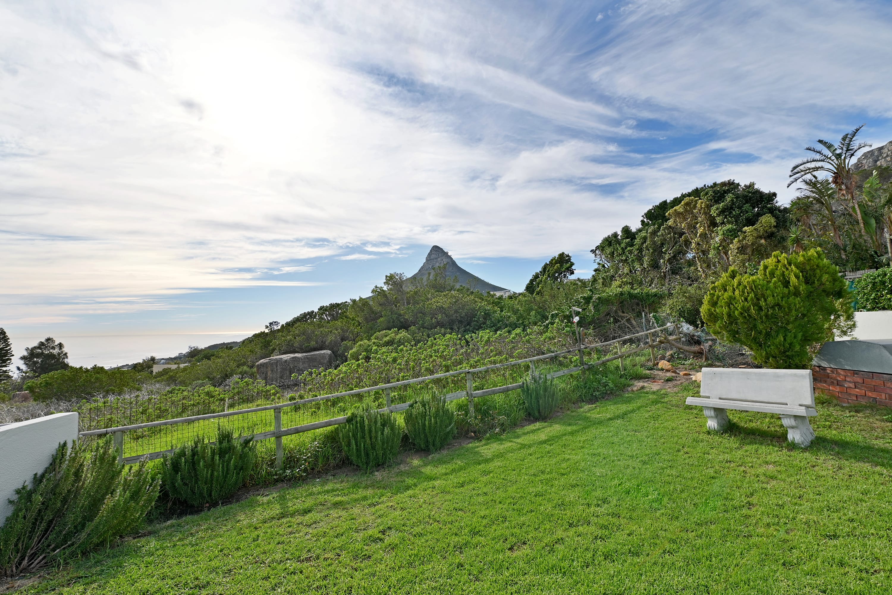 Ocean & Mountain views Pool & Terrace