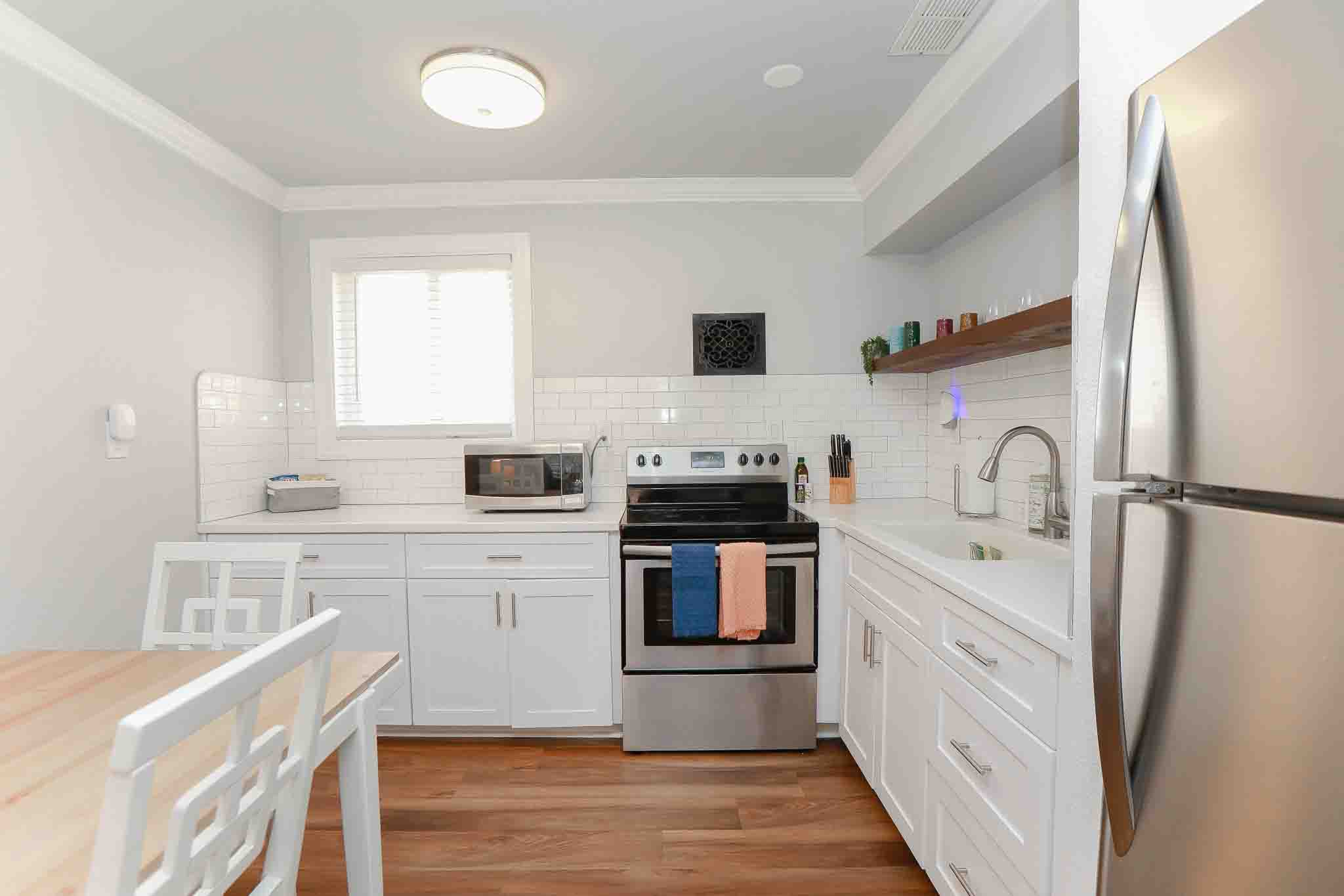 Sojourn Salt Suite 2 BR 2 BA at Beach Cottages 2