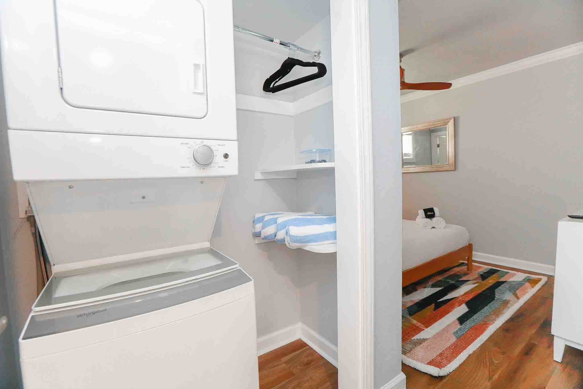 Sojourn Salt Suite 2 BR 2 BA at Beach Cottages 5