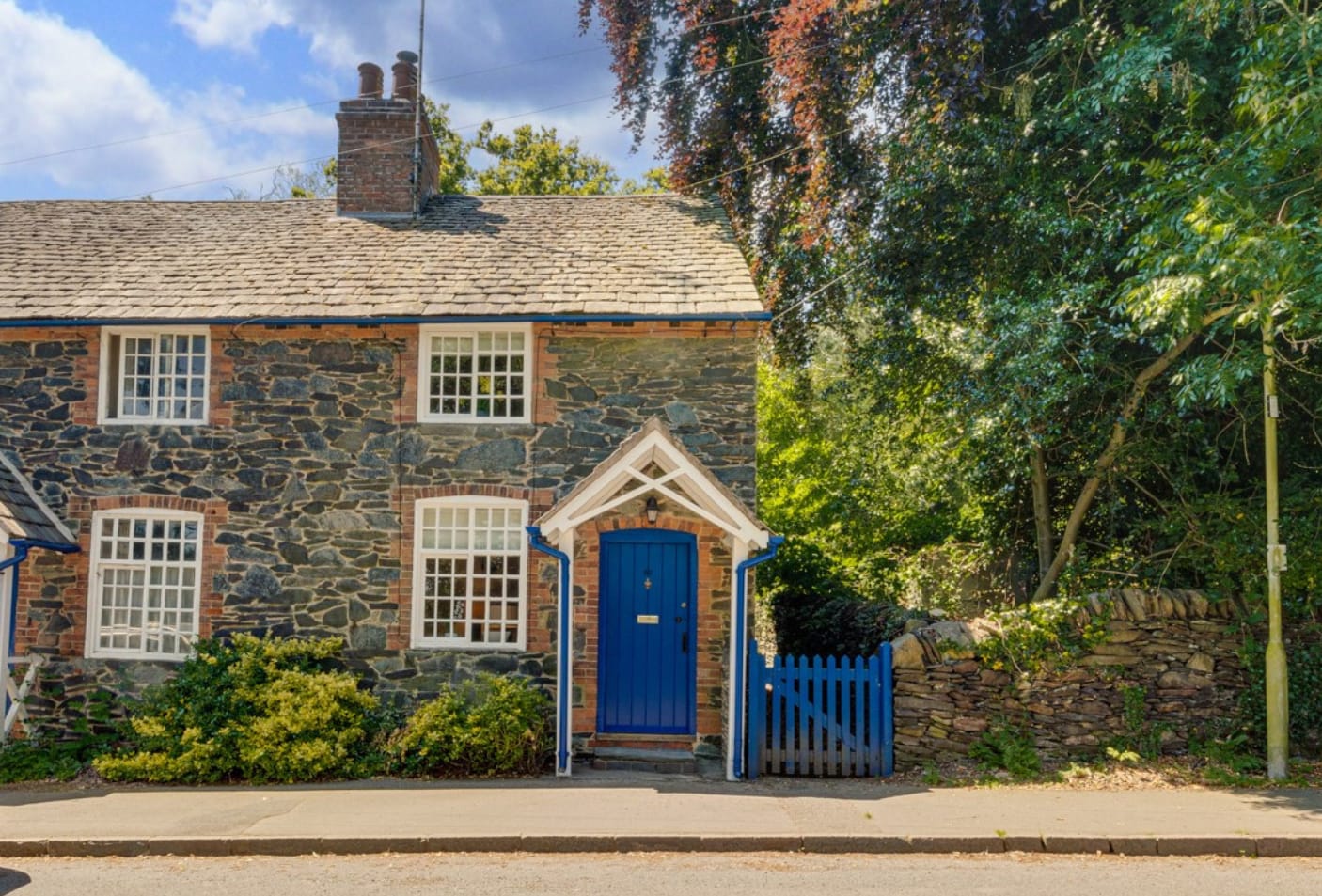 The Nook with Hot Tub — Woodhouse Eaves, England — vacation rental