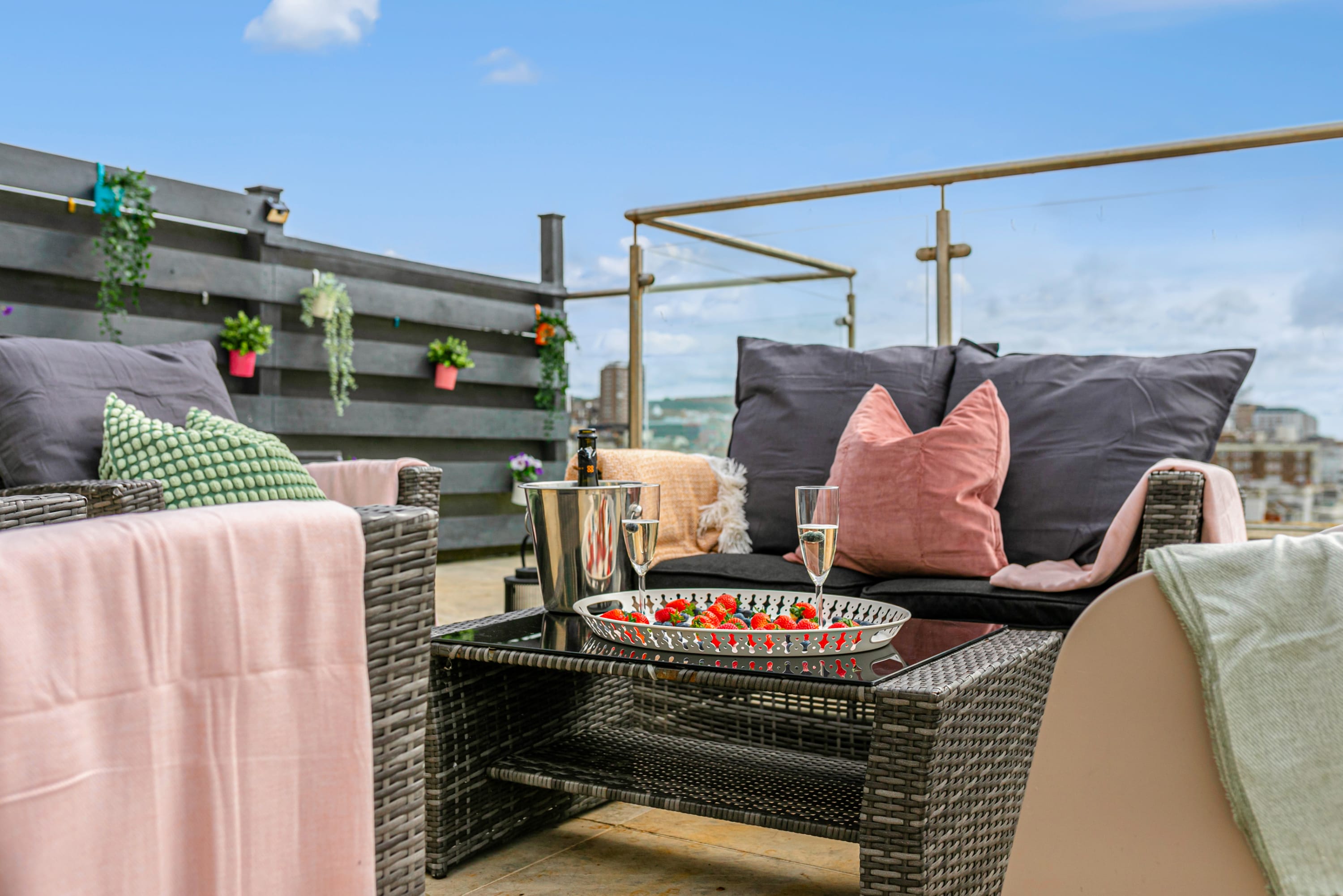 Lanes Penthouse | 2BR En-Suites + Sea View Terrace in Bartholomew Road BN1 1JS - Property image 14 - VivreStays