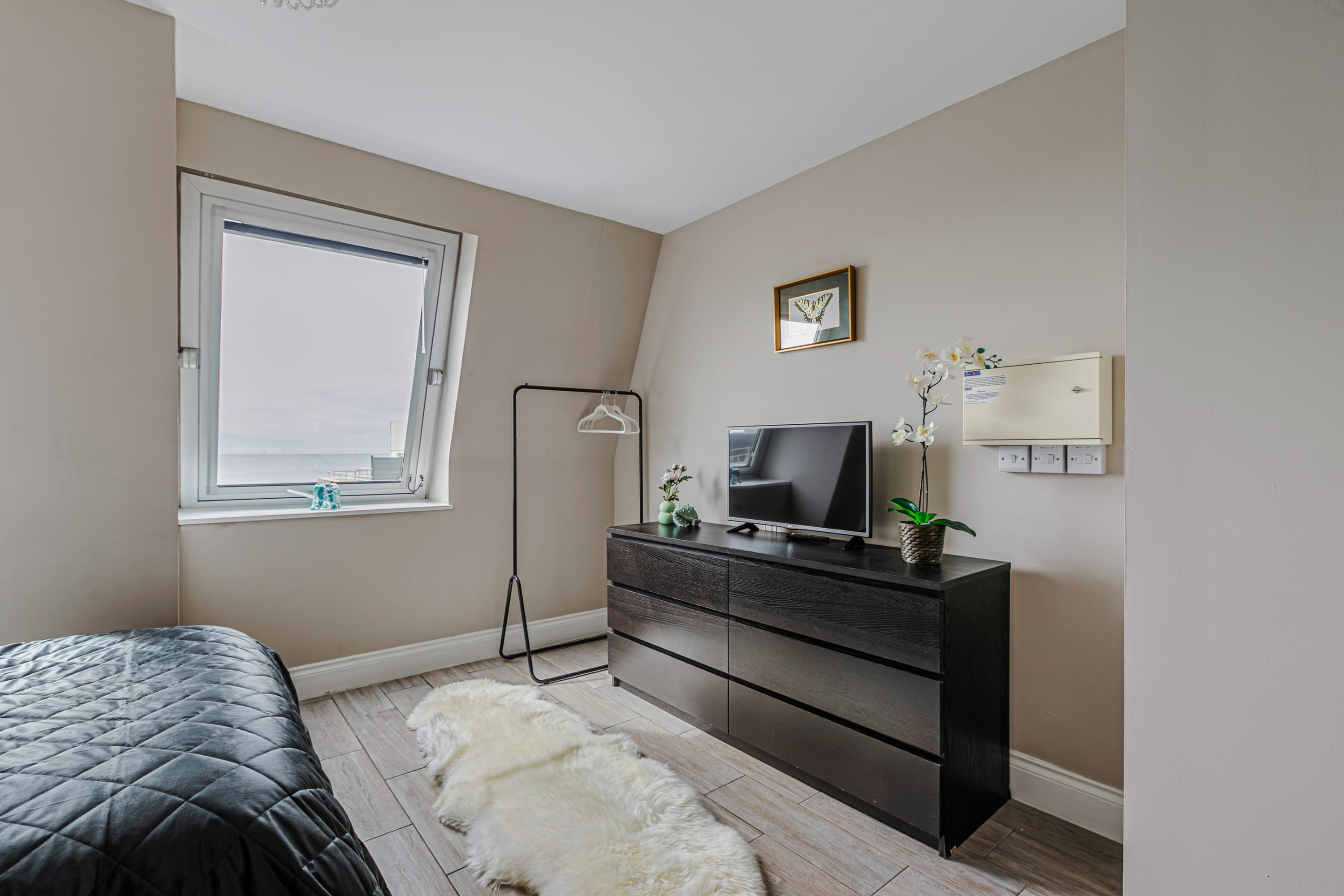 Lanes Penthouse | 2BR En-Suites + Sea View Terrace in Bartholomew Road BN1 1JS - Property image 18 - VivreStays