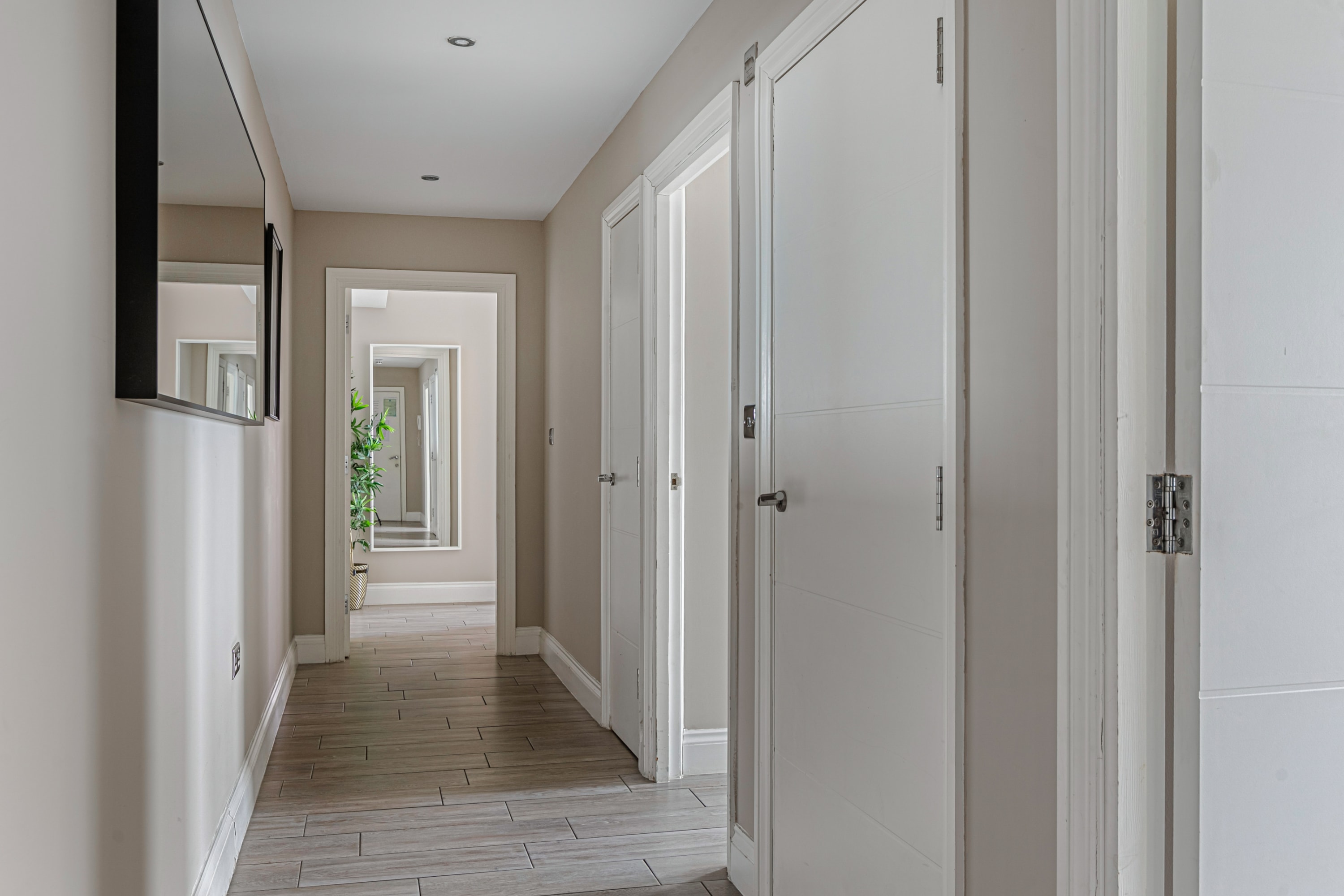 Lanes Penthouse | 2BR En-Suites + Sea View Terrace in Bartholomew Road BN1 1JS - Property image 24 - VivreStays