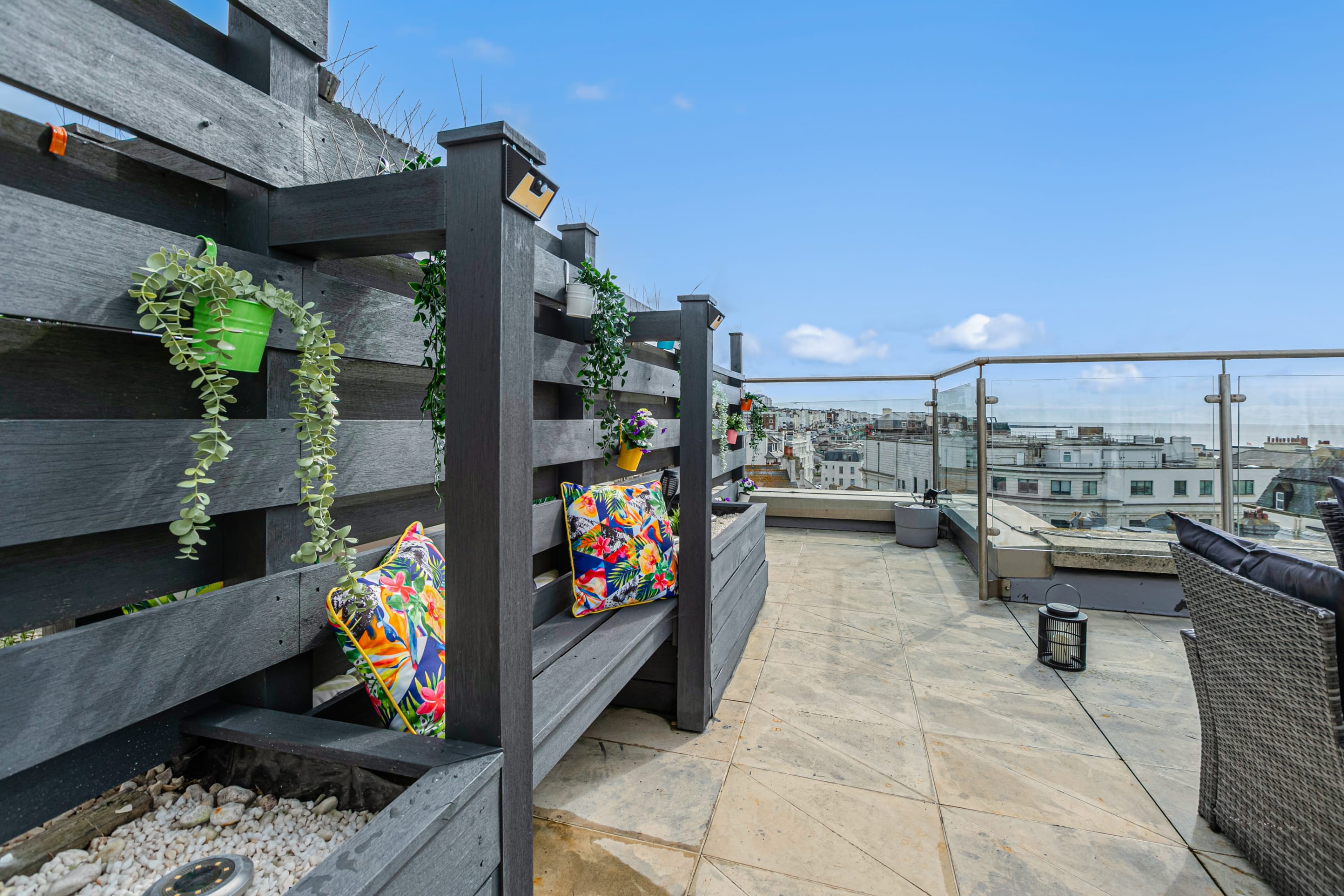 Lanes Penthouse | 2BR En-Suites + Sea View Terrace in Bartholomew Road BN1 1JS - Property image 12 - VivreStays