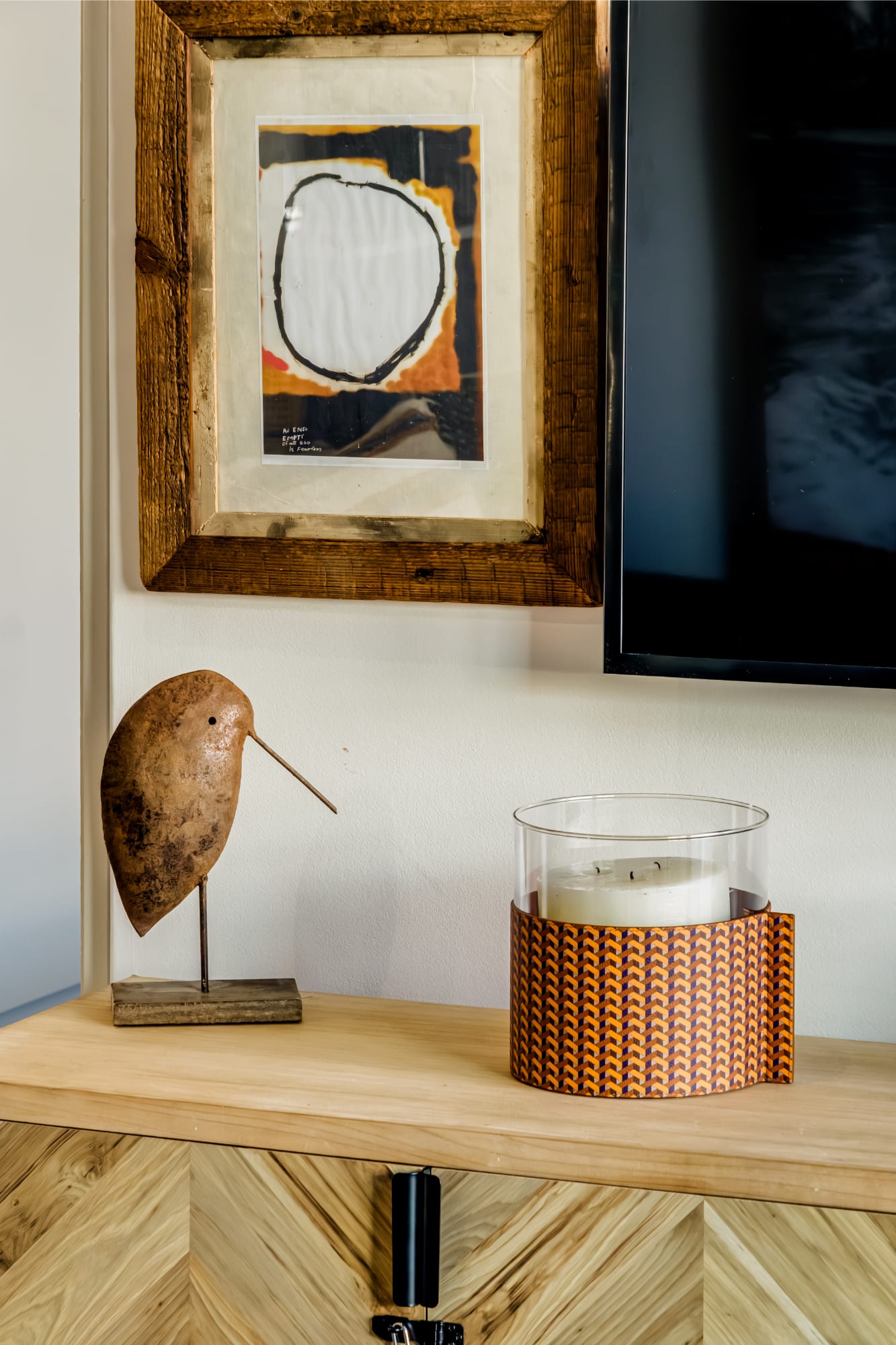 Contemporary Charming Apartment The Urban Edge 6