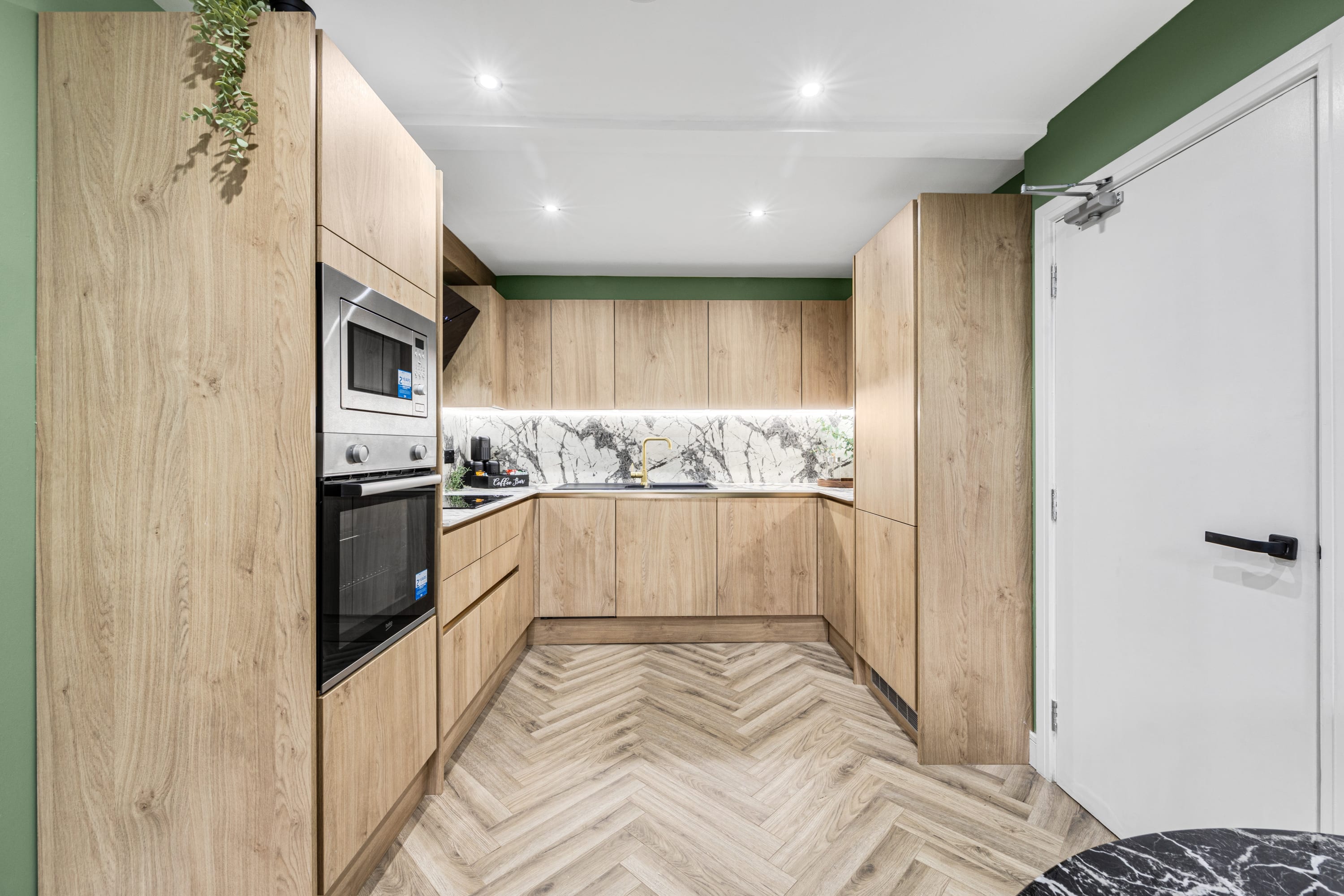 Amazonian Luxury Family Home MCR City Centre+Park in Shilford Drive 10 M4 4JG - Property image 9 - VivreStays