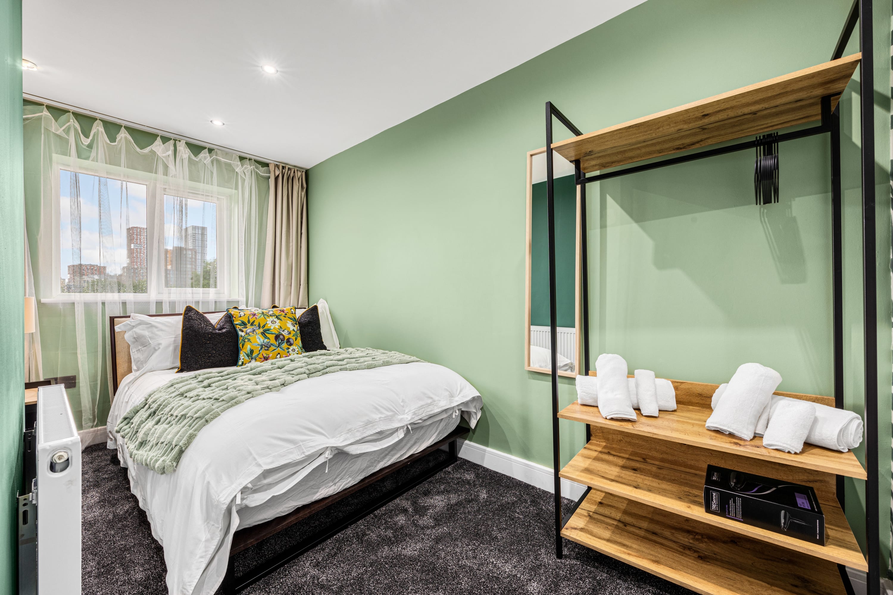 Amazonian Luxury Family Home MCR City Centre+Park in Shilford Drive 10 M4 4JG - Property image 43 - VivreStays