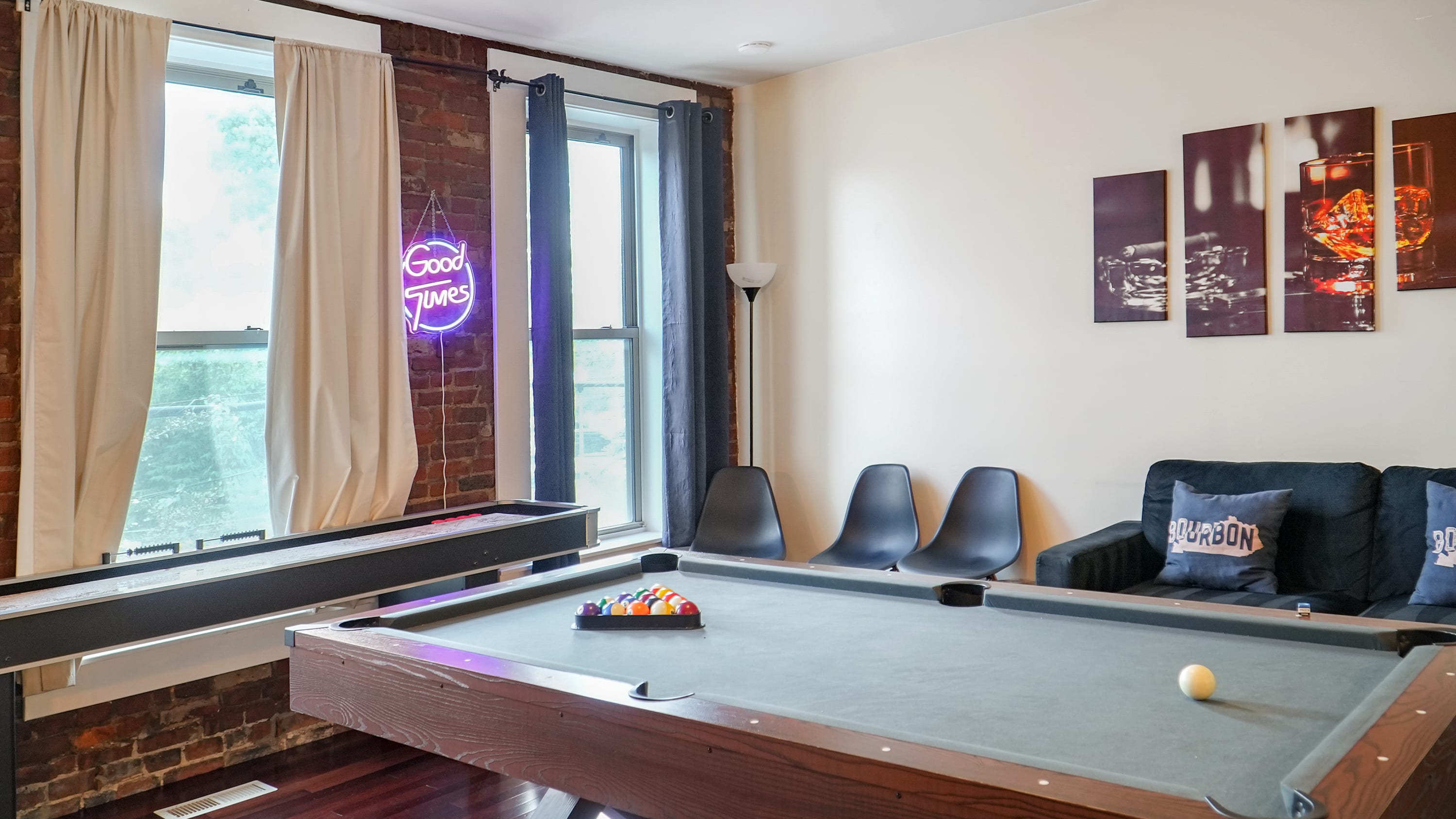 Pool Table|Shuffleboard|Sleeps 6 | Great Location Loft! - Picture 1