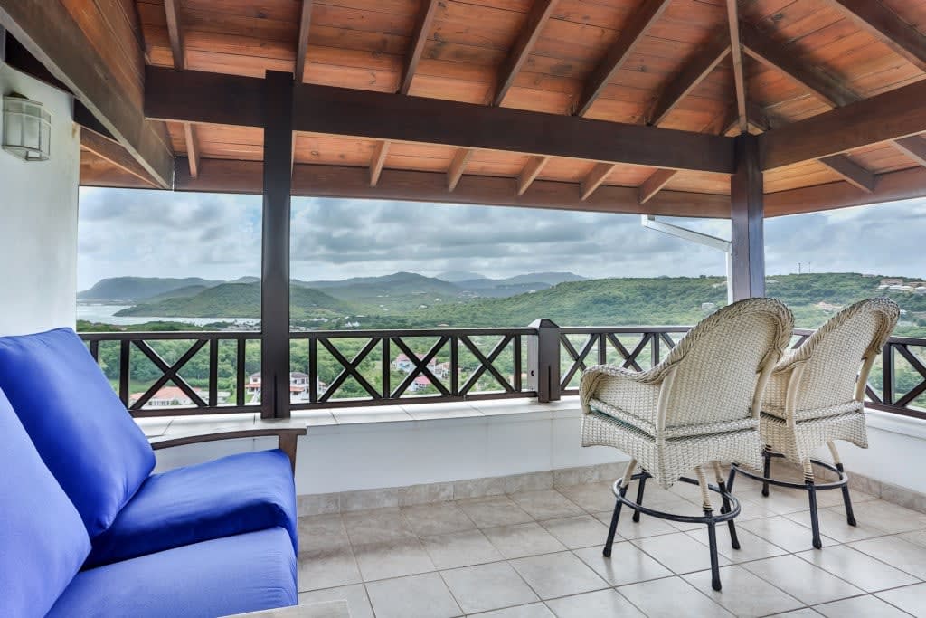 View 10
