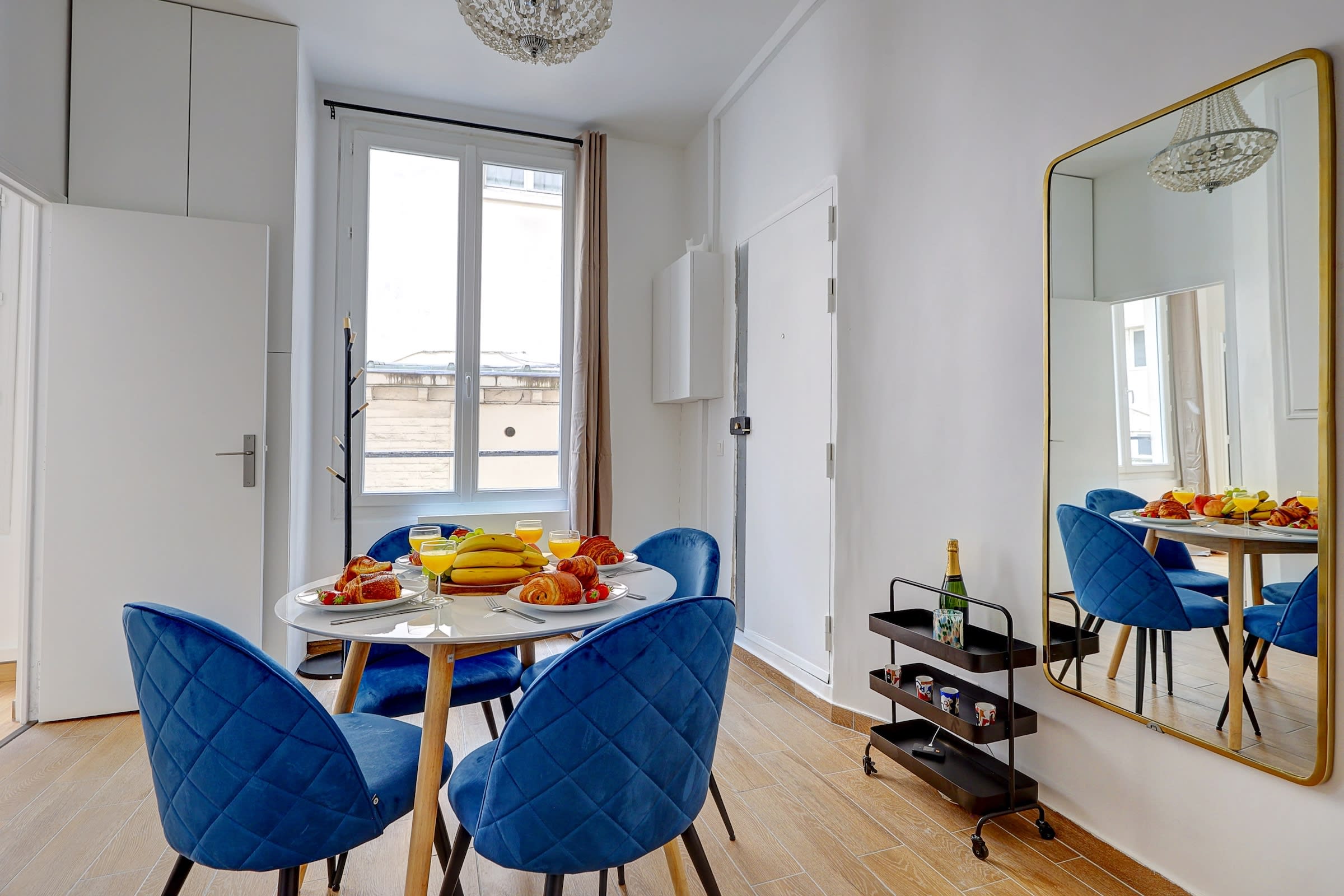 Stylish 2BR Le Marais - Quartier Montorgueil - Foto 1