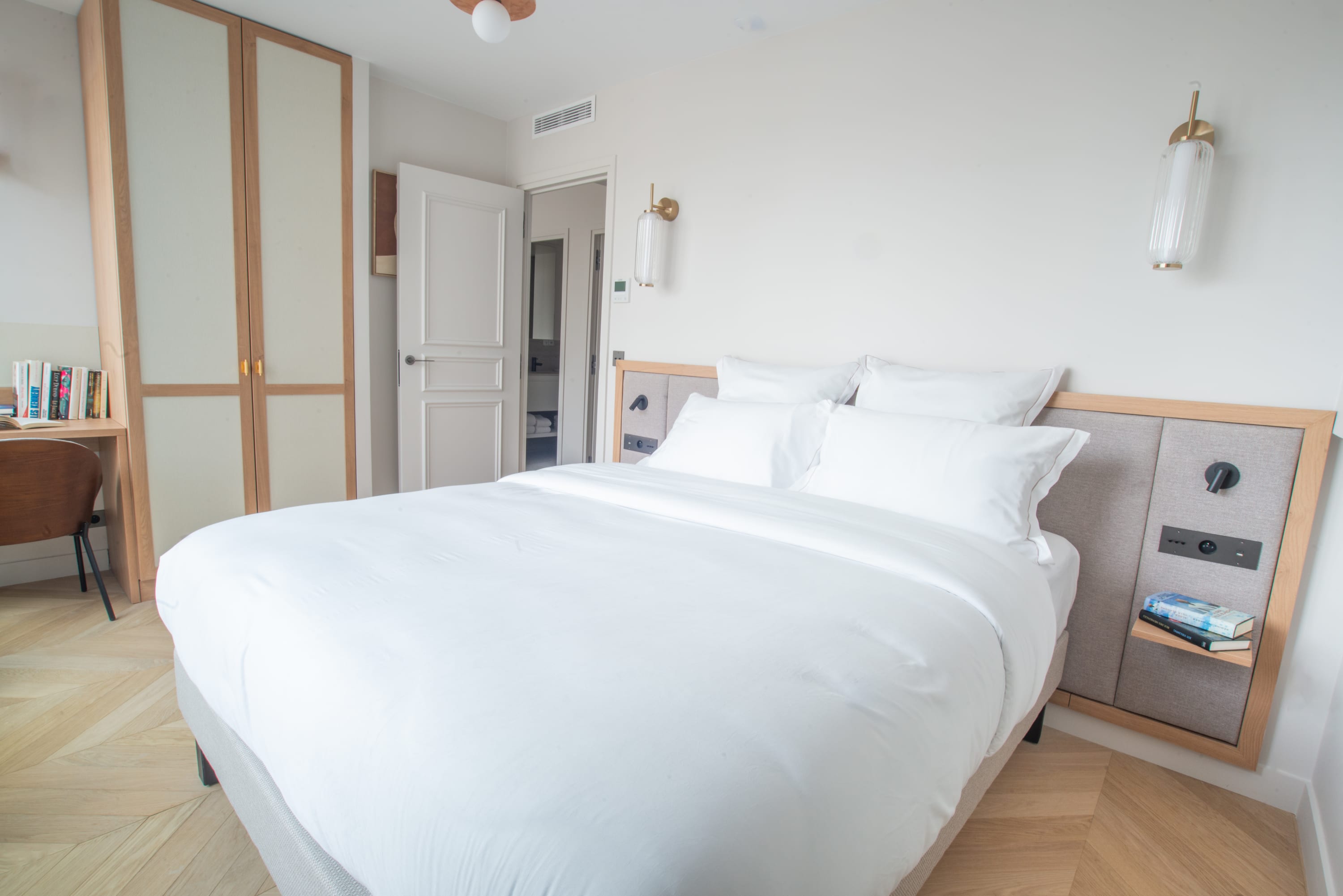 Opera - One Bedroom Balcony — Paris, Île-de-France — vacation rental