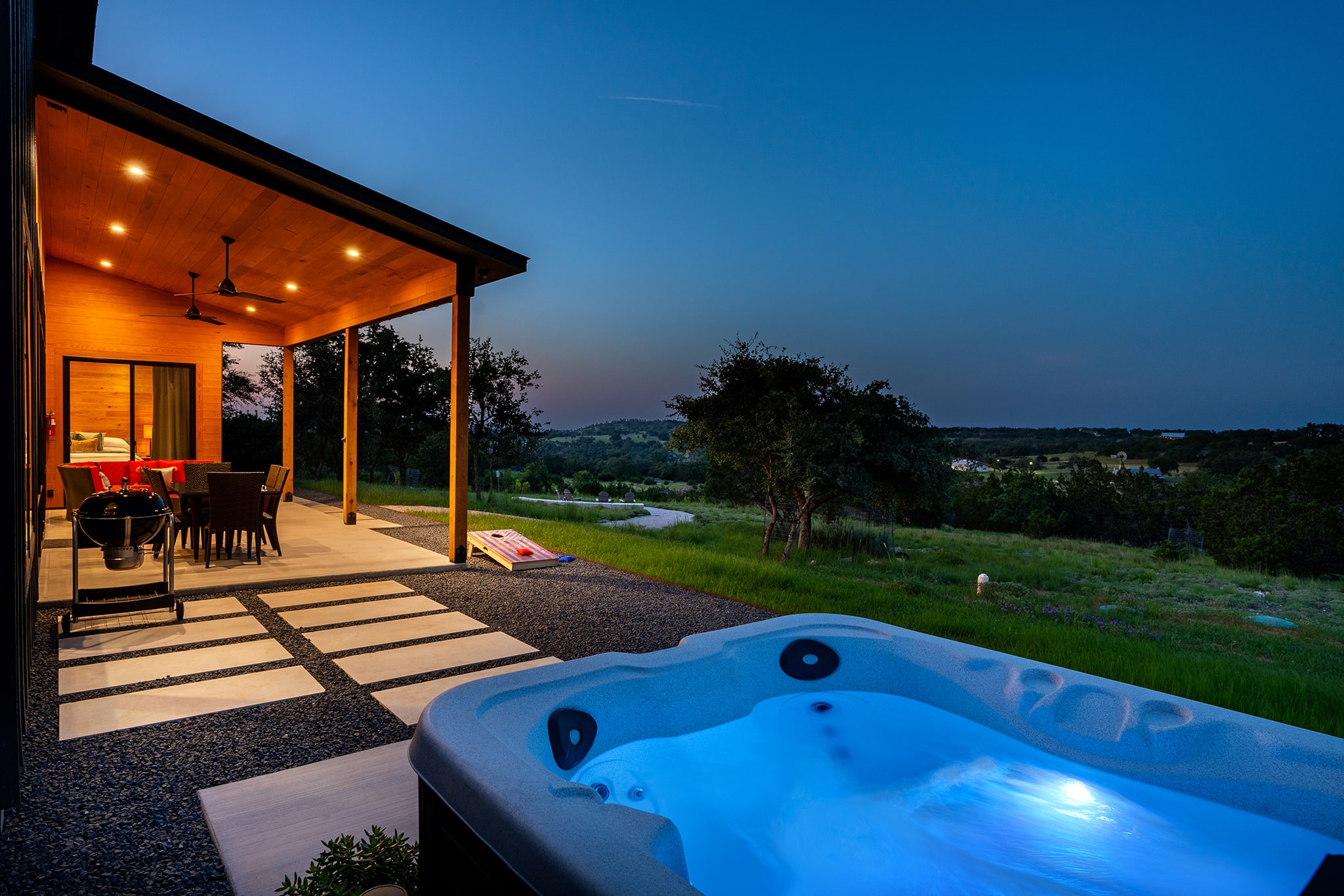 Outbound Ranch, Hot Tub, Sauna, Fireplace