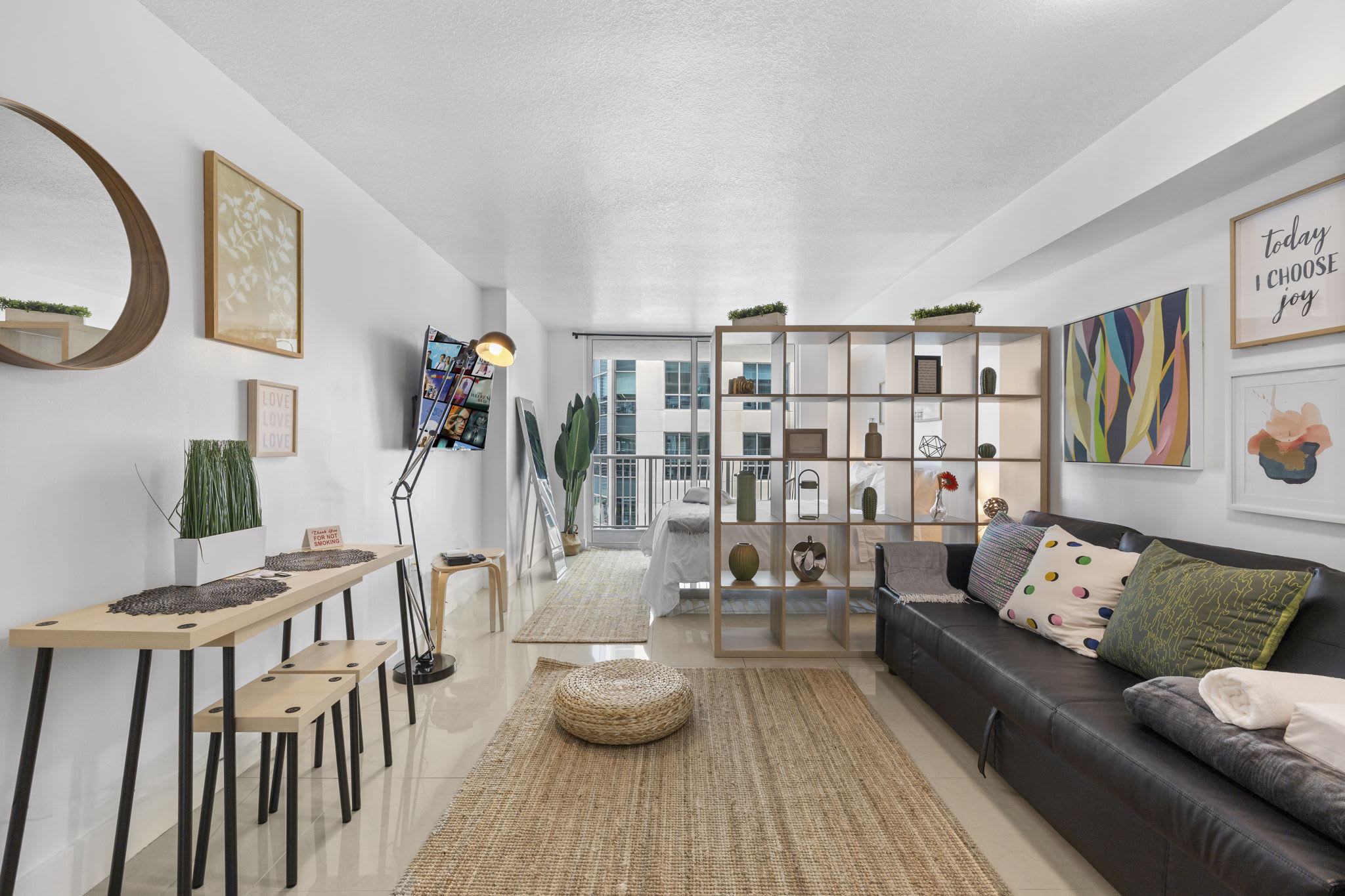 Chic Studio | Free Parking | Bay View