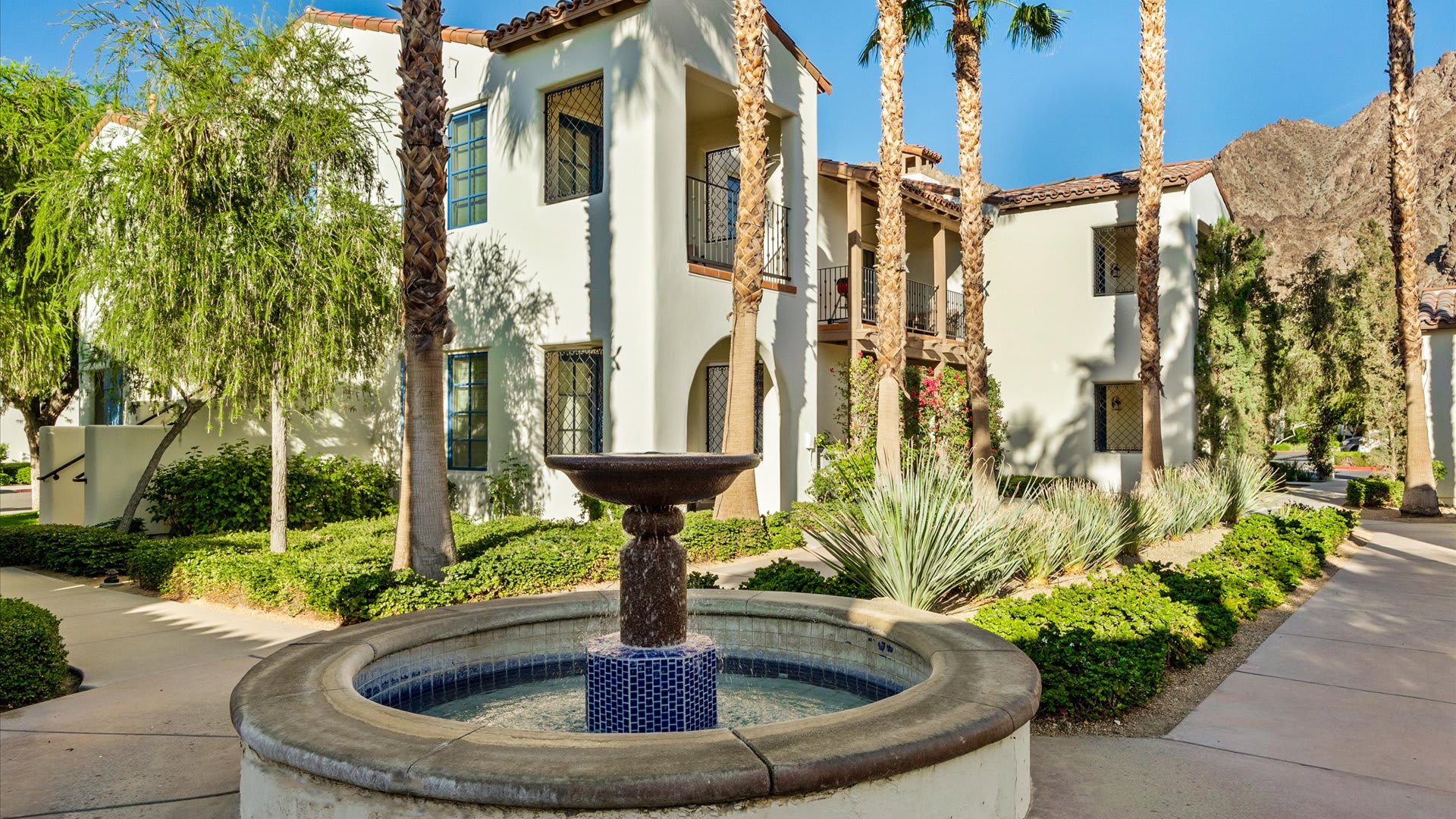 LV100 Upstairs 1 Bedroom Legacy Villas Retreat — La Quinta, CA — vacation rental