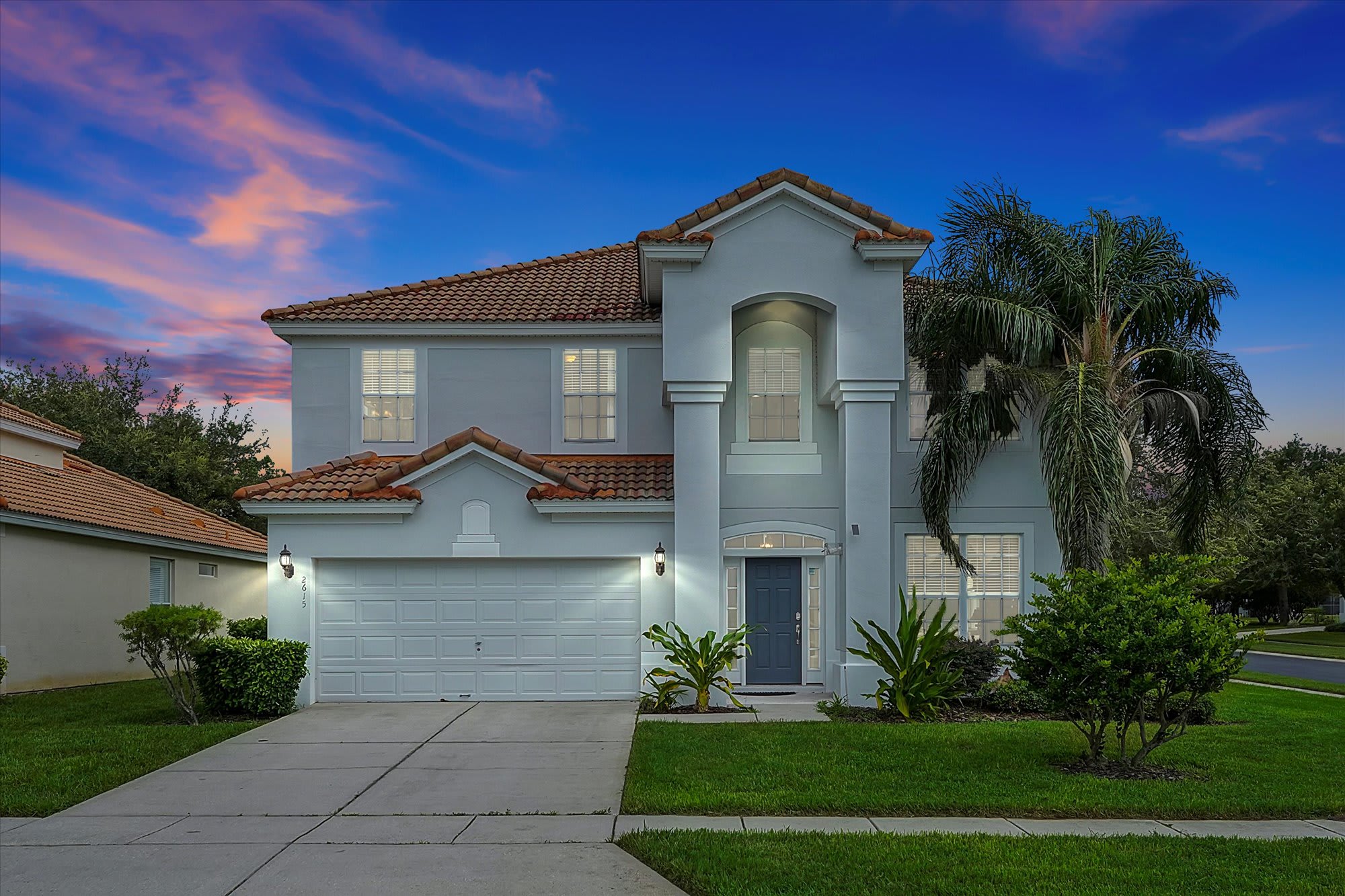 Large Pool Home in Windsor Hills - Picture 1