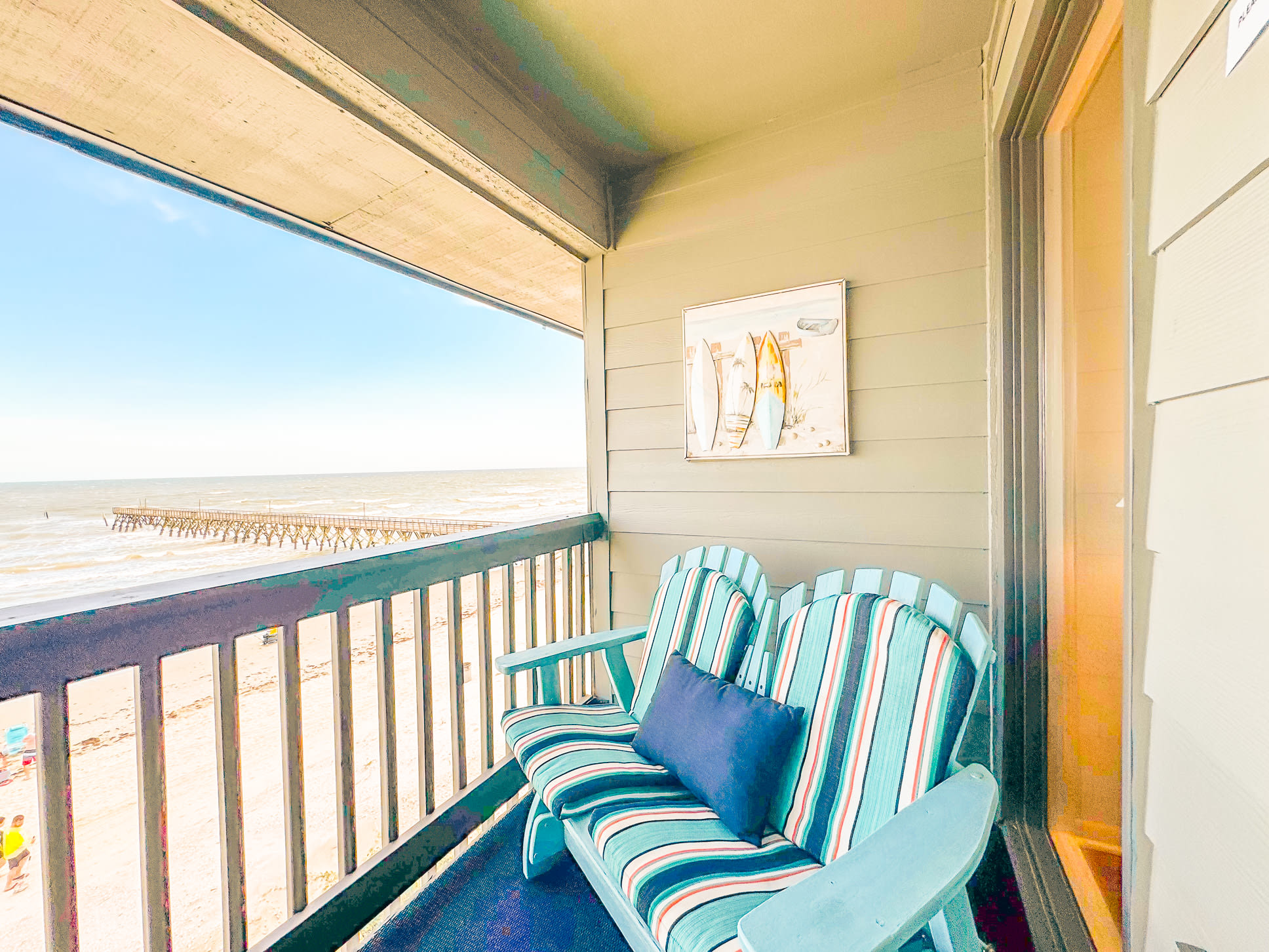 The Blue Pearl Oceanfront Modern at Sea Cabin w Pool