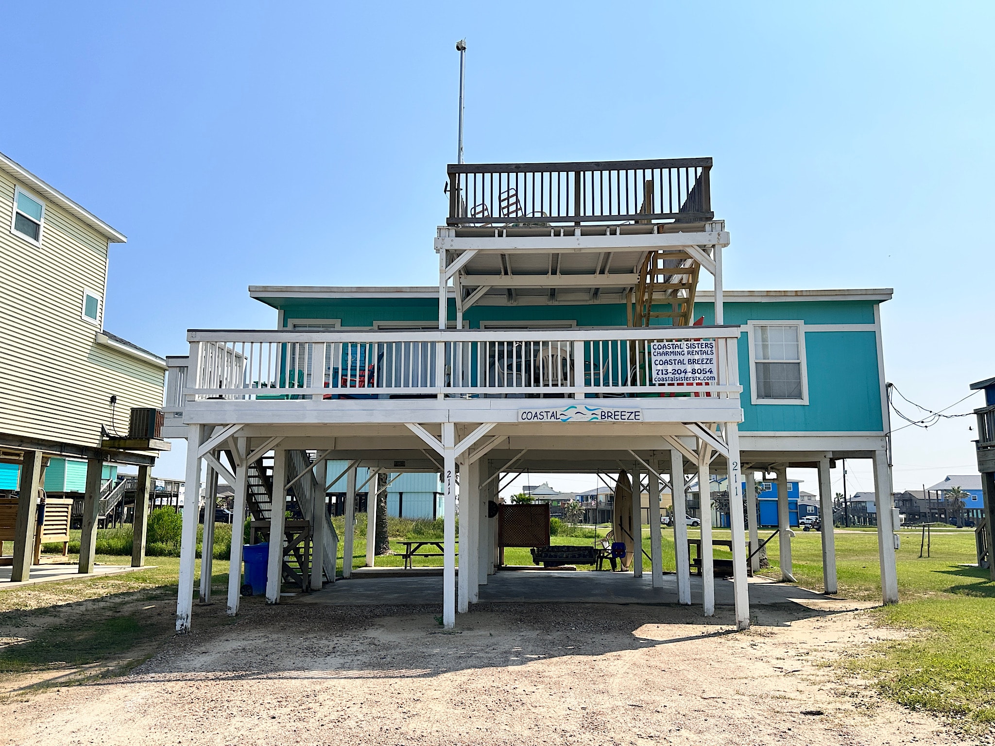 Coastal Breeze - Two Story Observation Deck Views! — Surfside Beach, TX — vacation rental