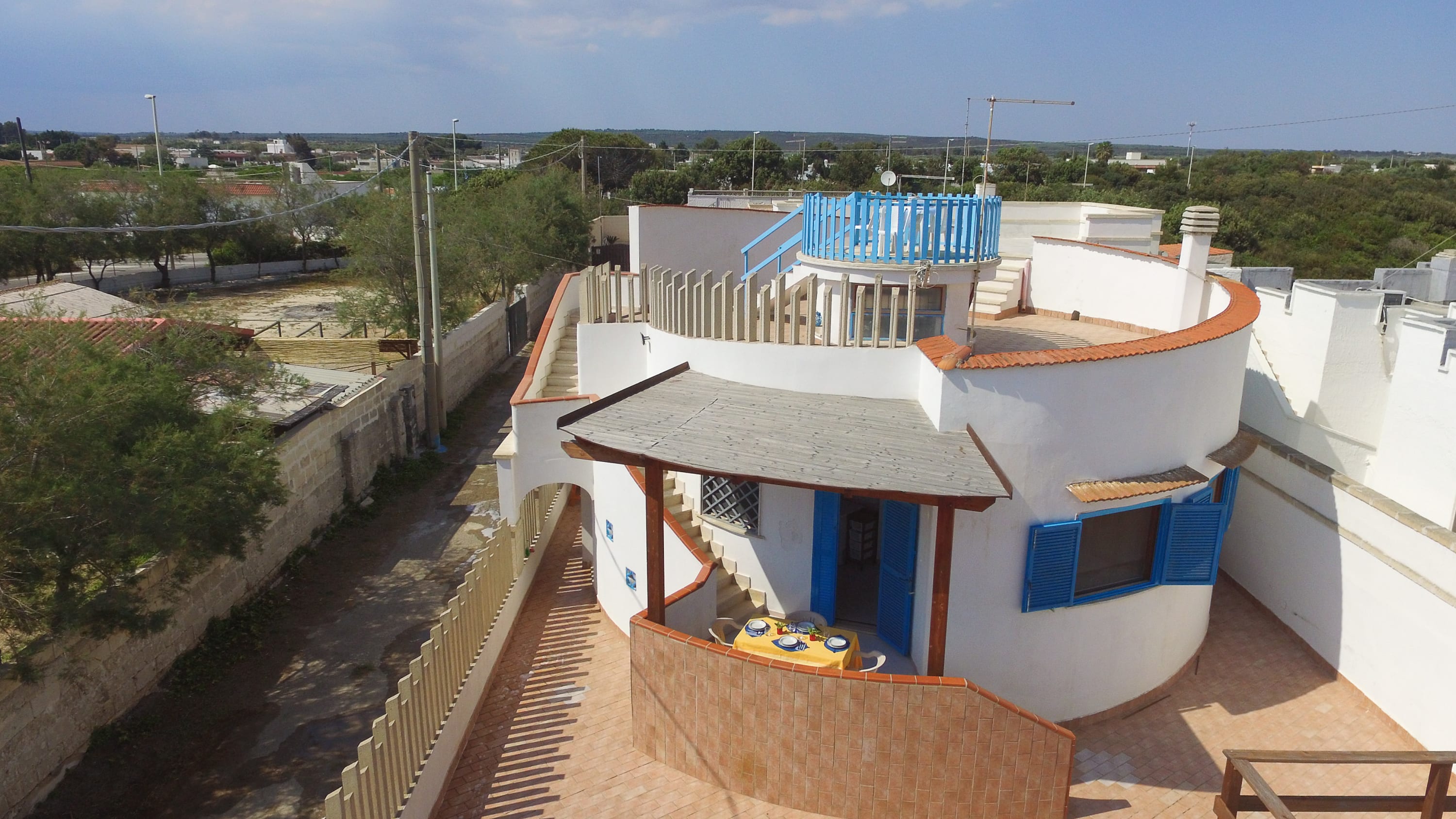 Villa Azzurra con piscina e con vista mare fronte Spiaggia Specchiarica di San Pietro in Bevagna — San Pietro In Bevagna - Specchiarica, Puglia — vacation rental