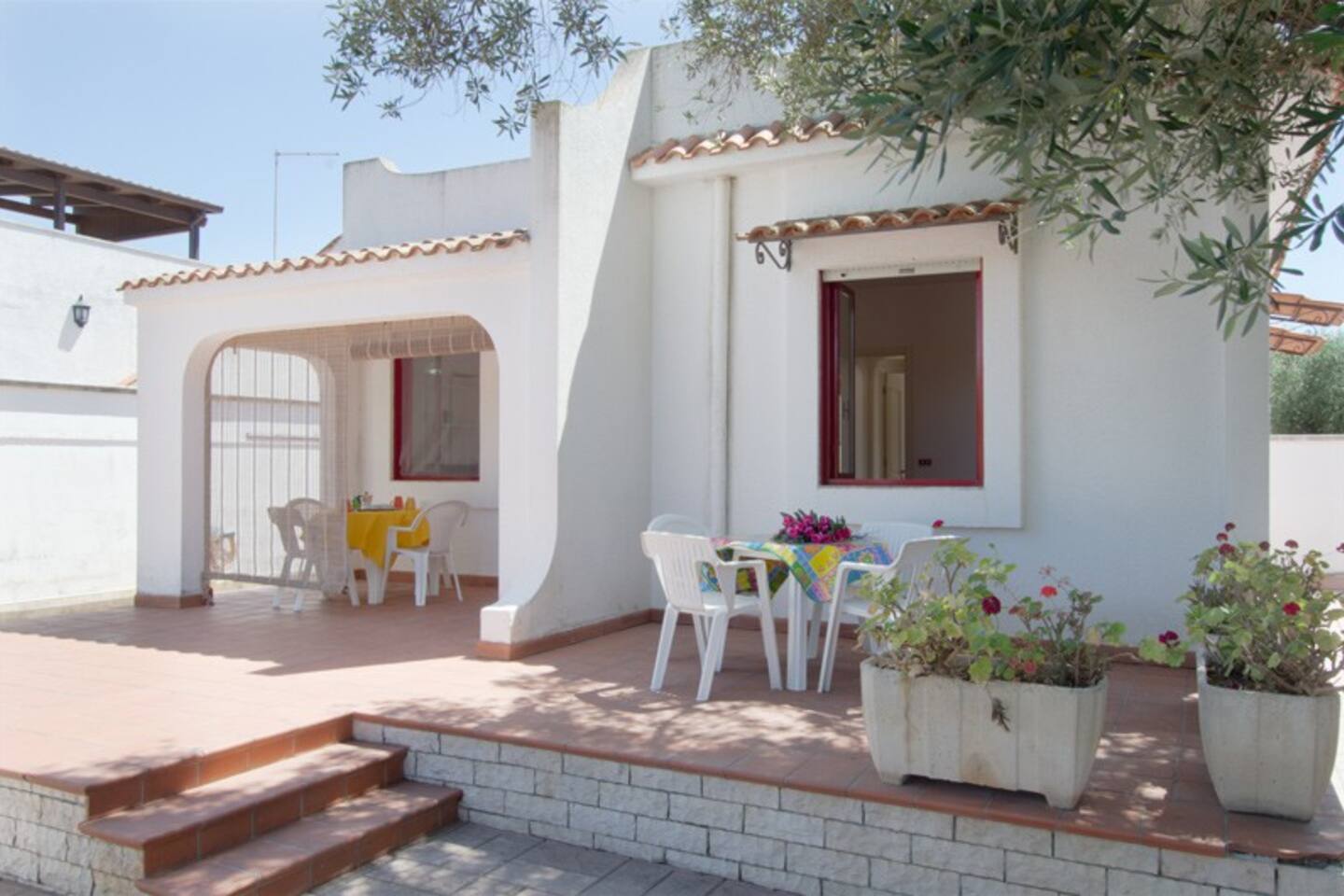 Villa Antonella con piscina nel Boomerang Village a Torre Colimena — Torre Colimena - Boomerang Centro Residenziale, Puglia — vacation rental