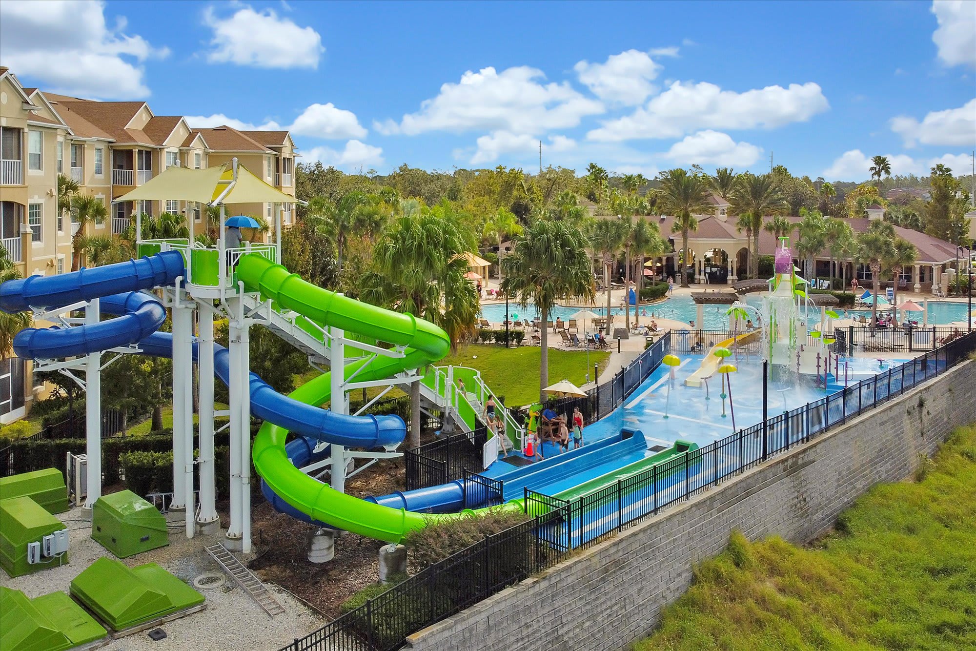 6BR family retreat near Disney w/ pool & hot tub