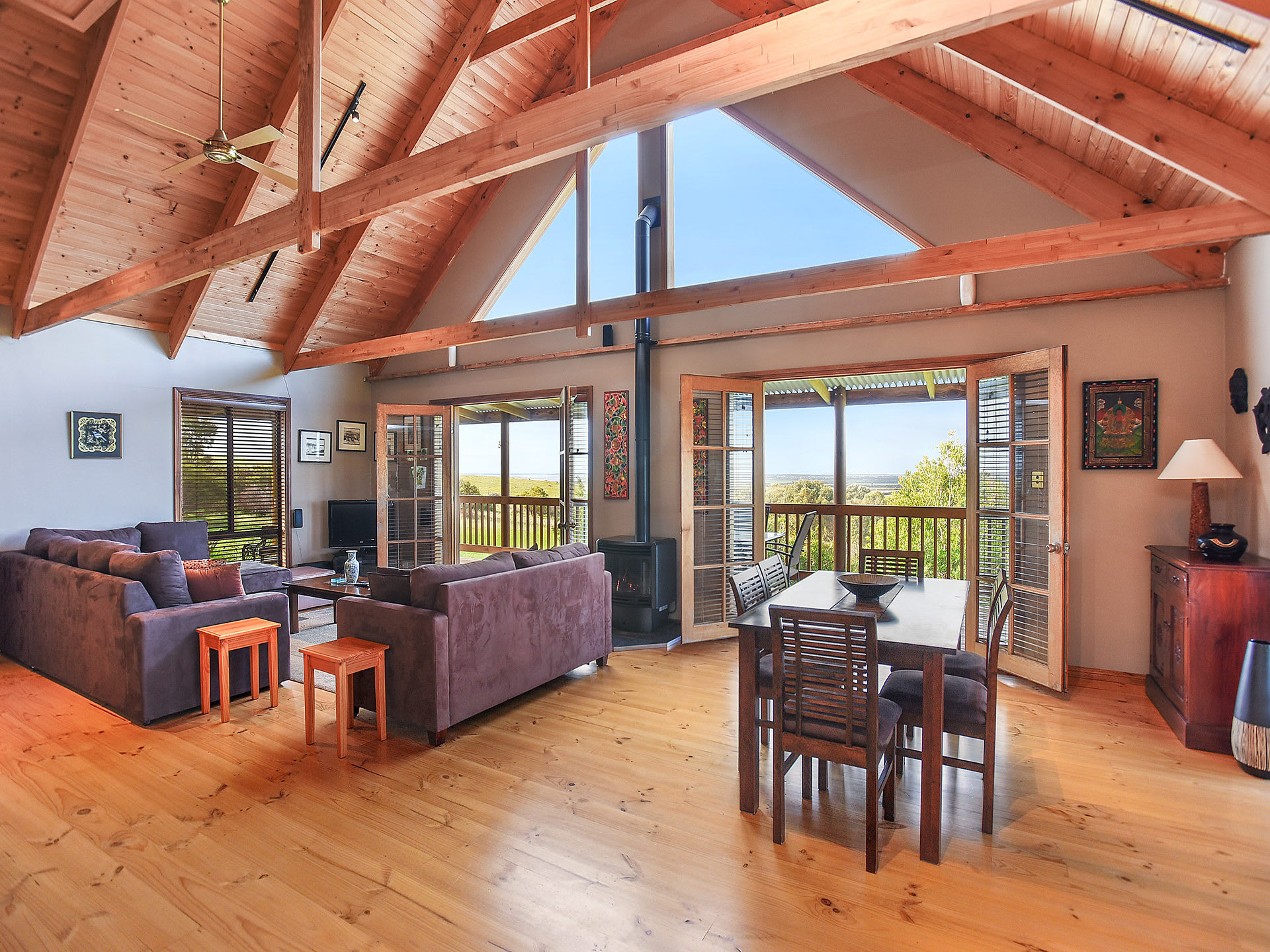 17 Nash Court - Immerse Yourself in Nature