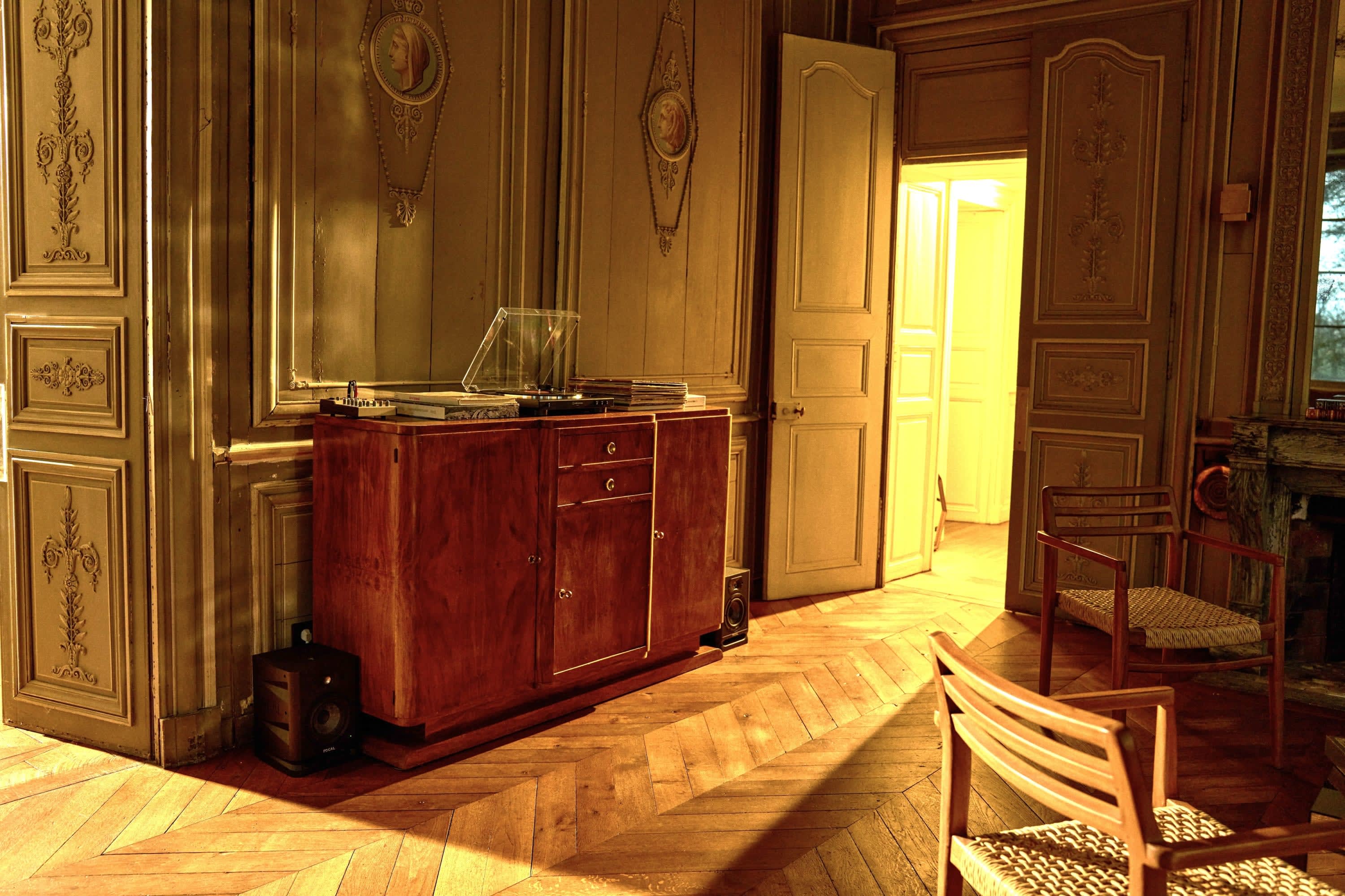 Château de Thauvenay - Image 42