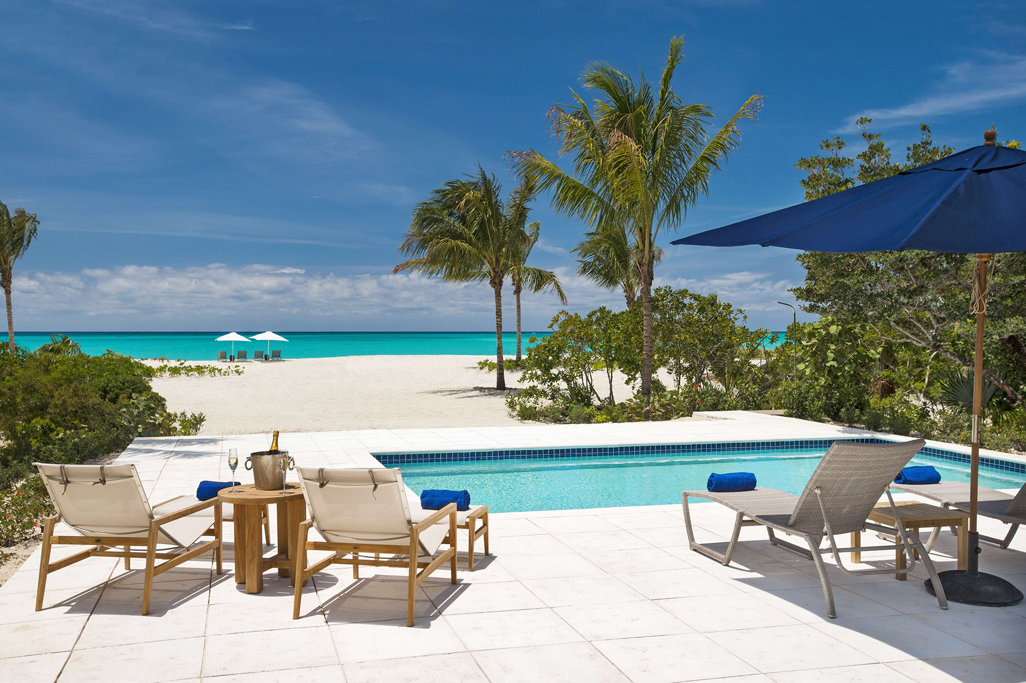 Hawksbill Beach House – Timeless Caribbean Charm on Grace Bay Beach