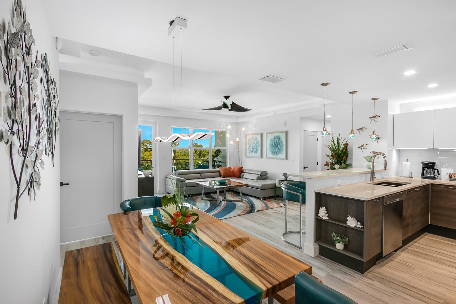 Waterfront Captain's Stateroom: Views, Pool & Hot Tub! — Merritt Island, FL — vacation rental