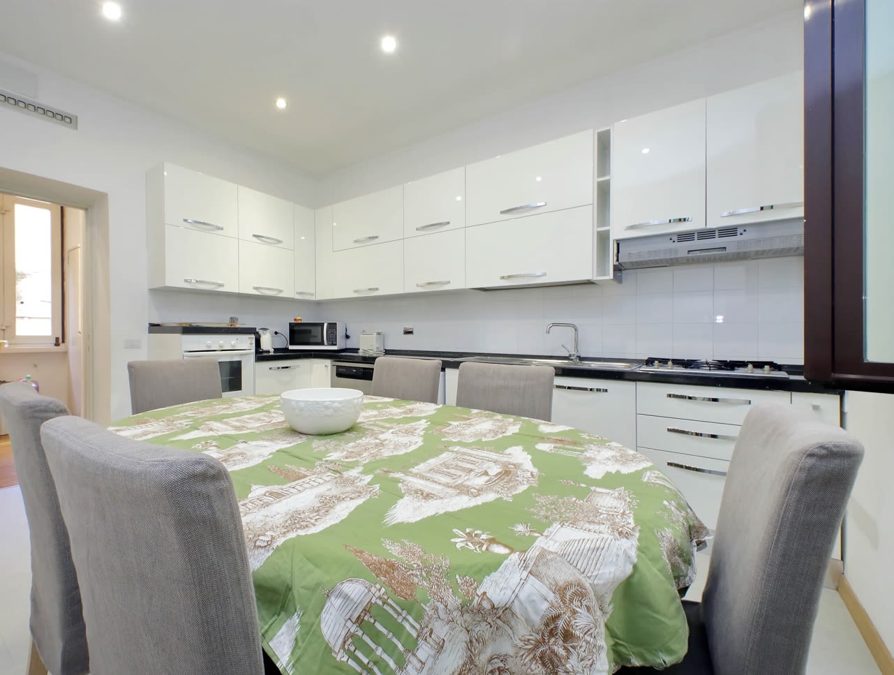 Tritone apartment - Image 27