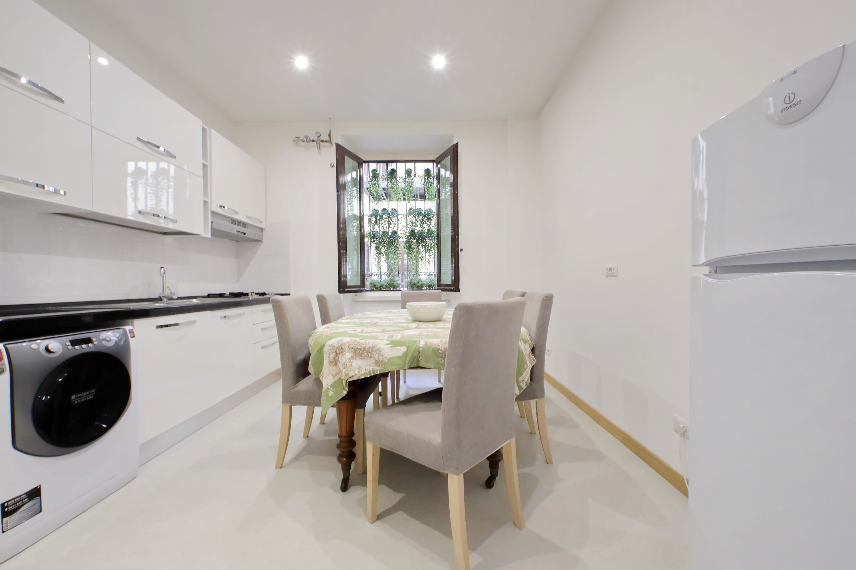 Tritone apartment - Image 26