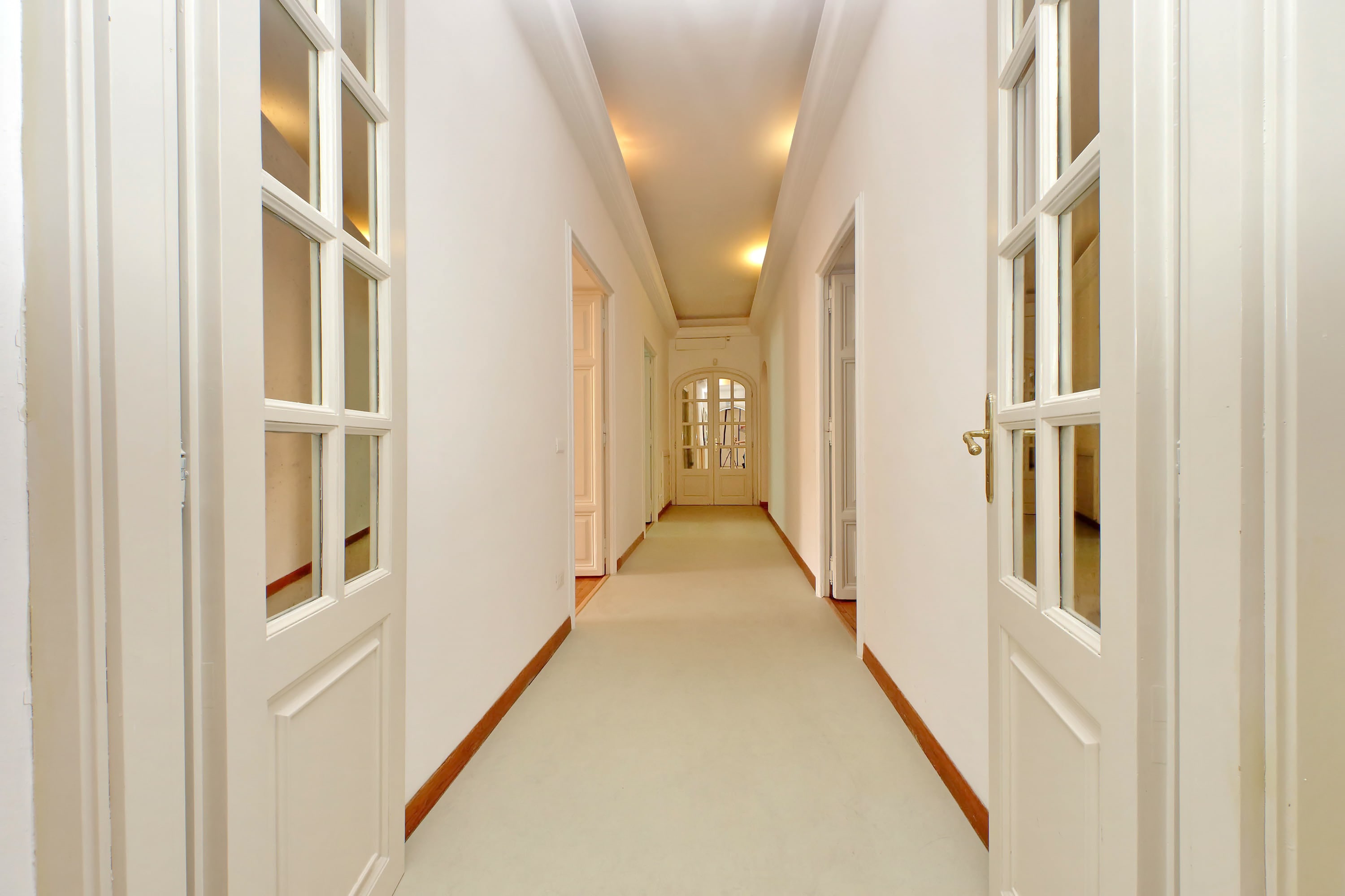 Tritone apartment - Image 10