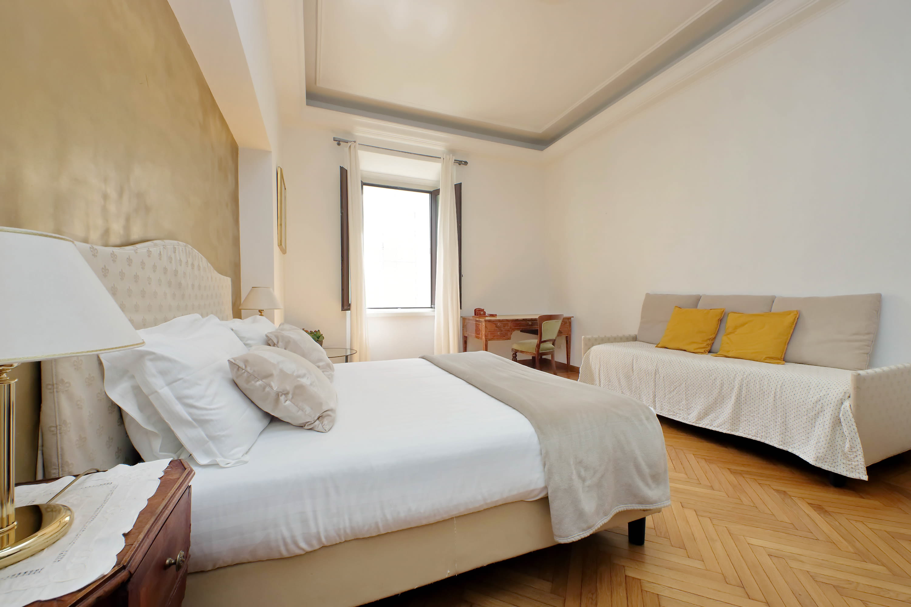 Tritone apartment - Image 11
