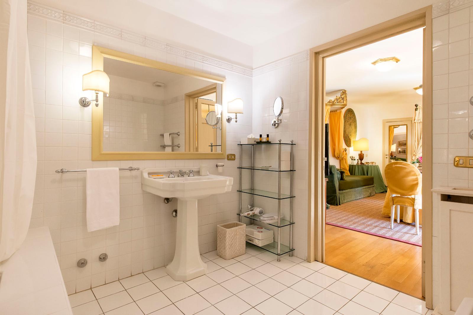 Palazzo Baroque - Image 29