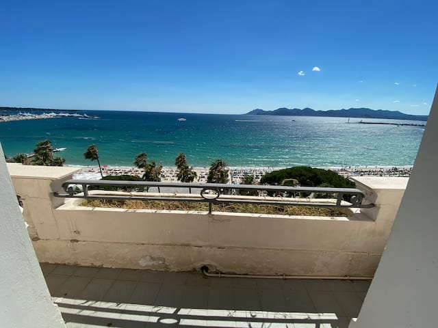 View 3