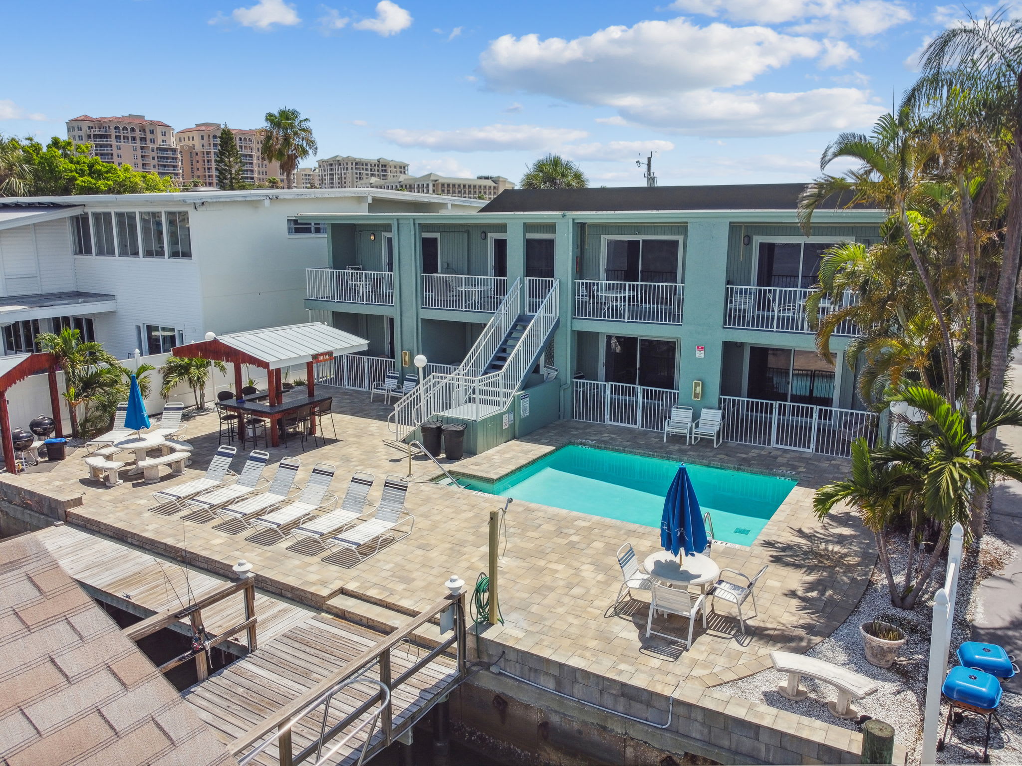 Enchanted Inn Suite #3: Waterfront, Pool, Fishing Dock, Boat Docks & Tiki Bar! — Clearwater Beach Enchanted Inn, FL — vacation rental